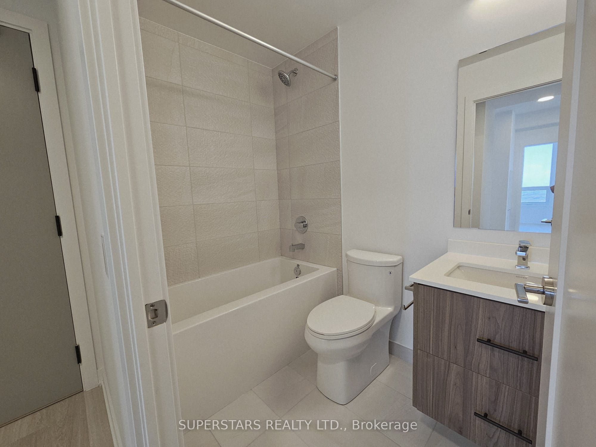 MLS #W12384093 image #3