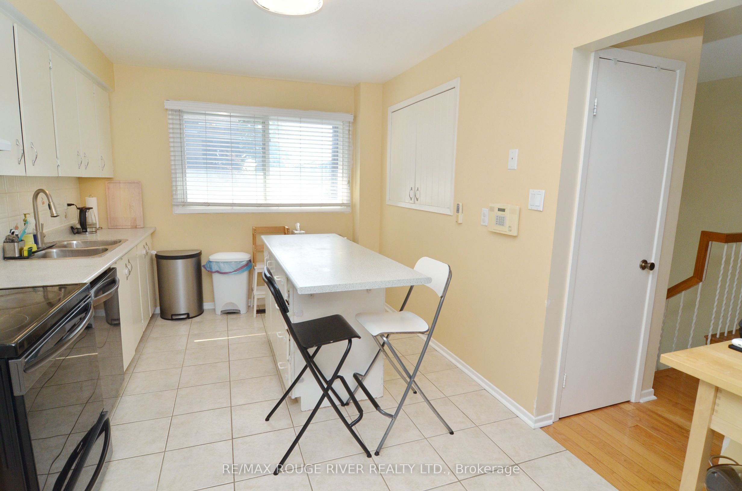 MLS #W12384222 image #2