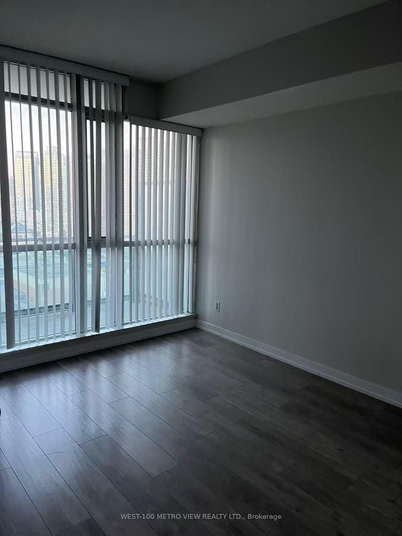 MLS #W12384286 image #8