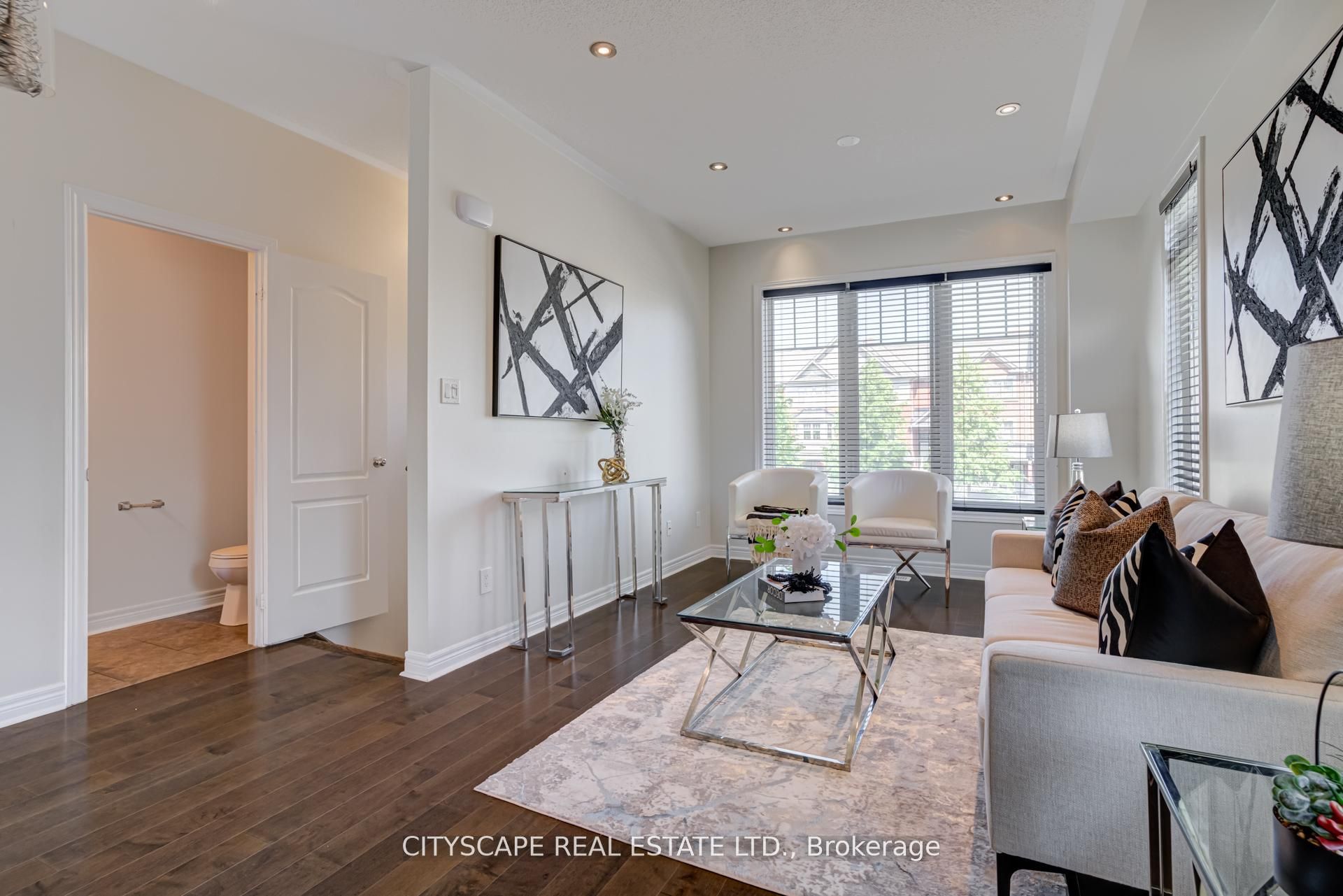 MLS #W12384605 image #12