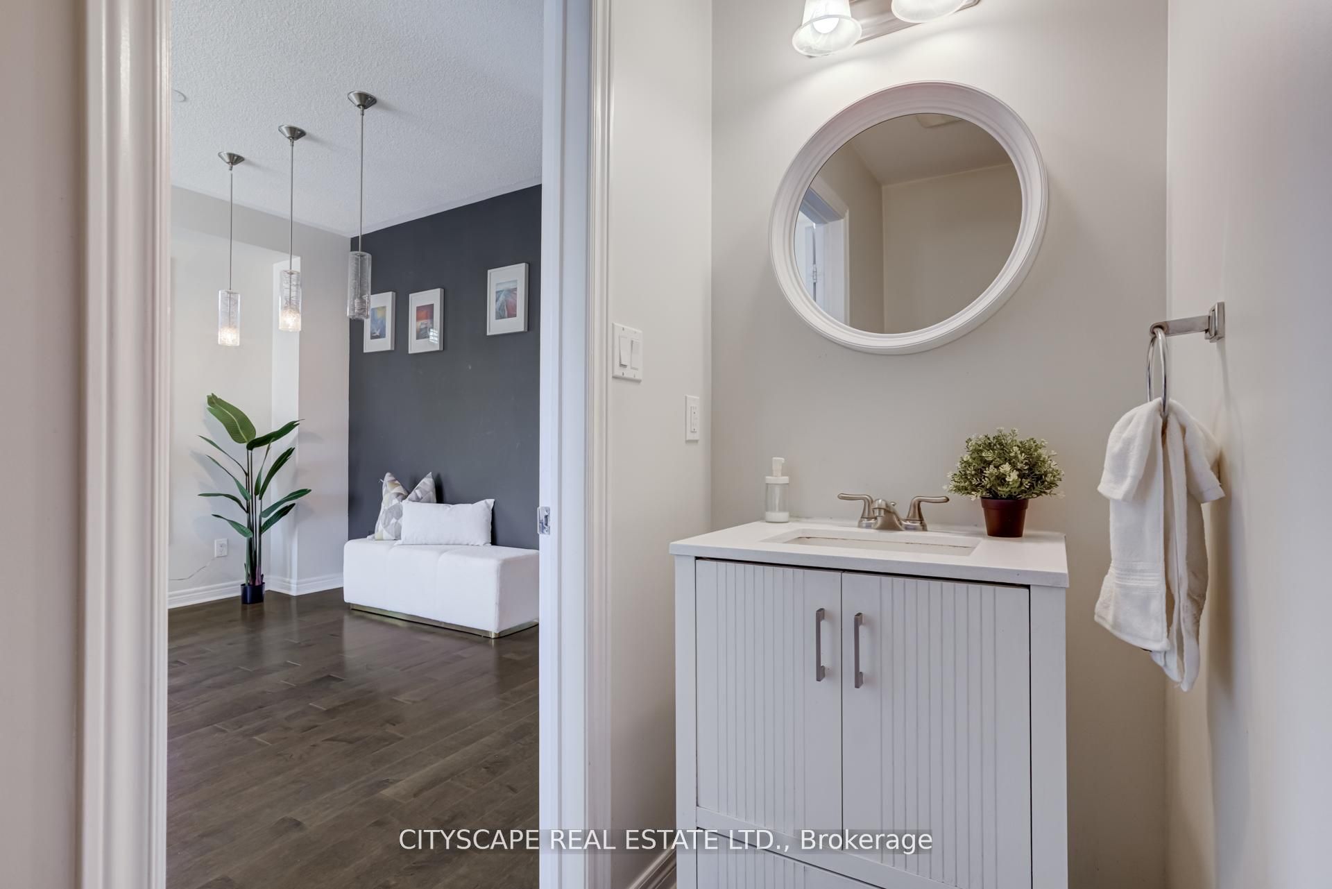 MLS #W12384605 image #15