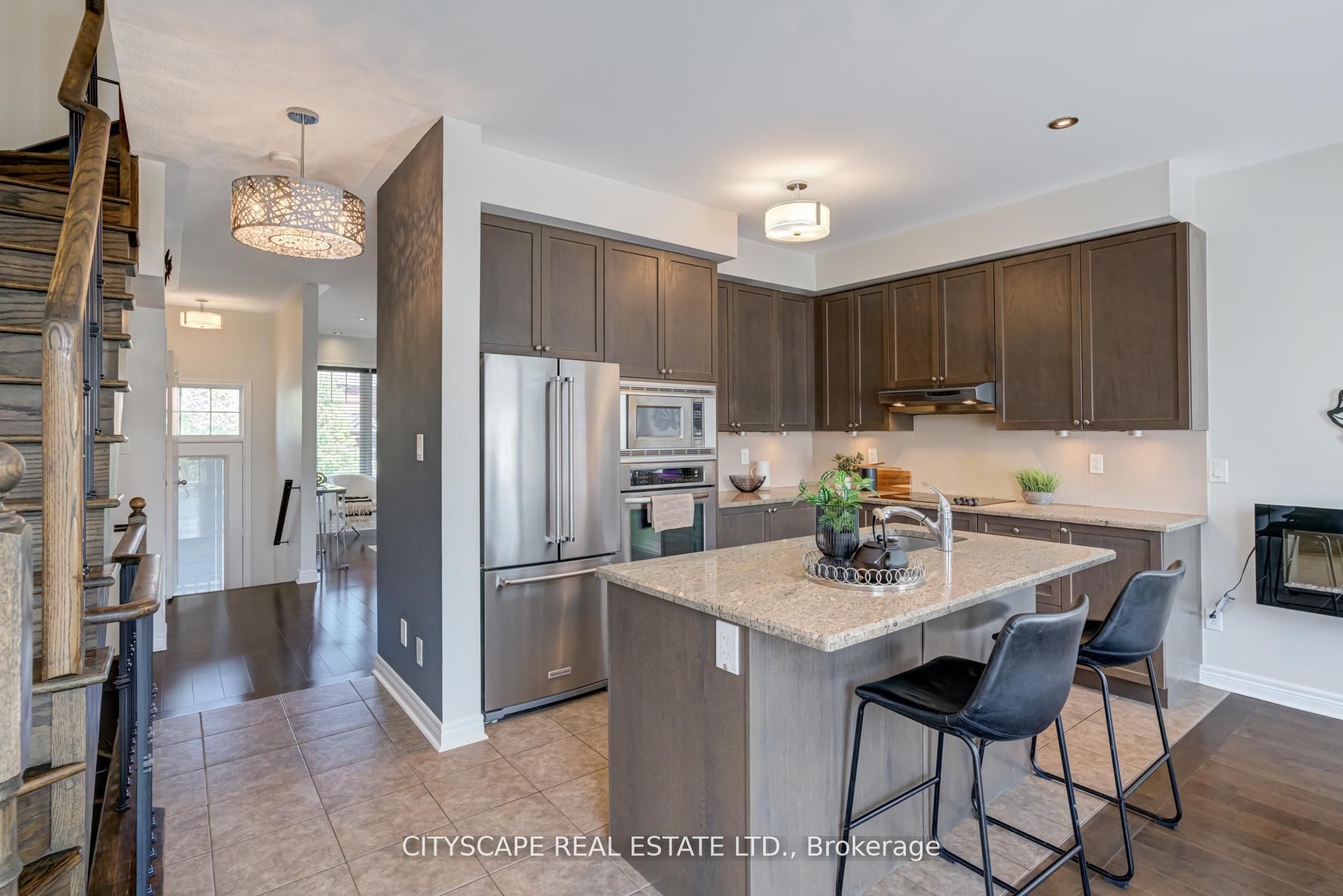 MLS #W12384605 image #16