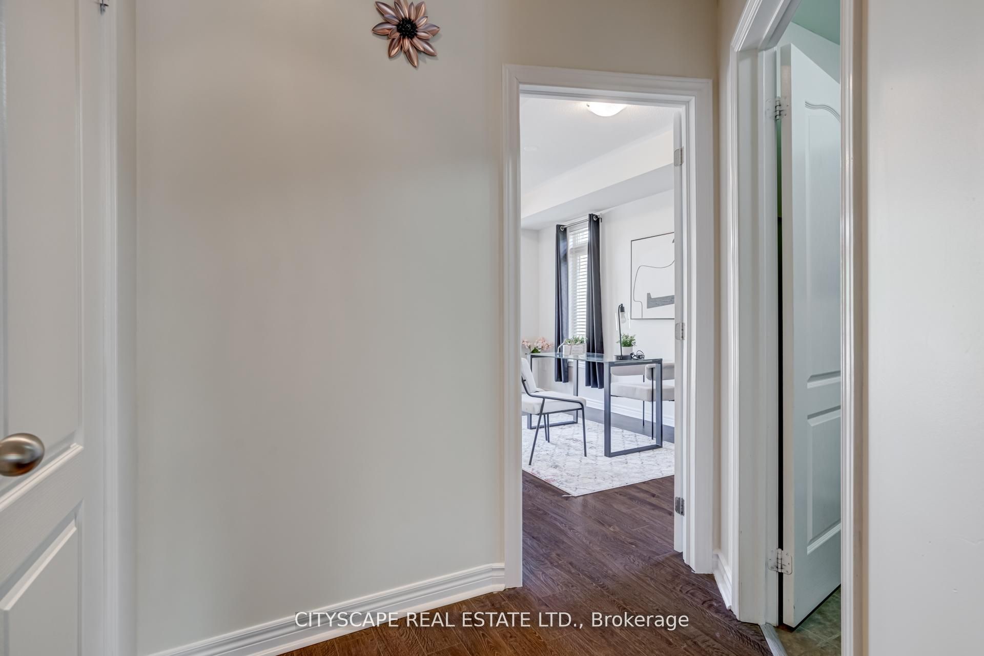 MLS #W12384605 image #4