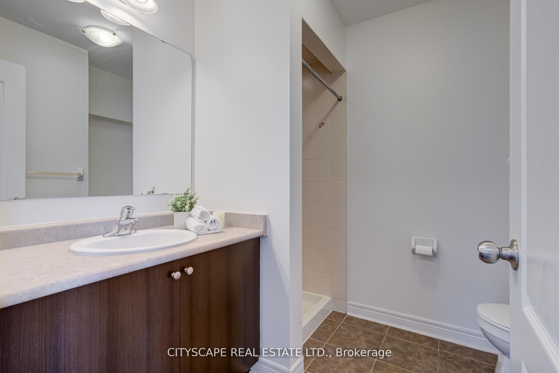 MLS #W12384605 image #8