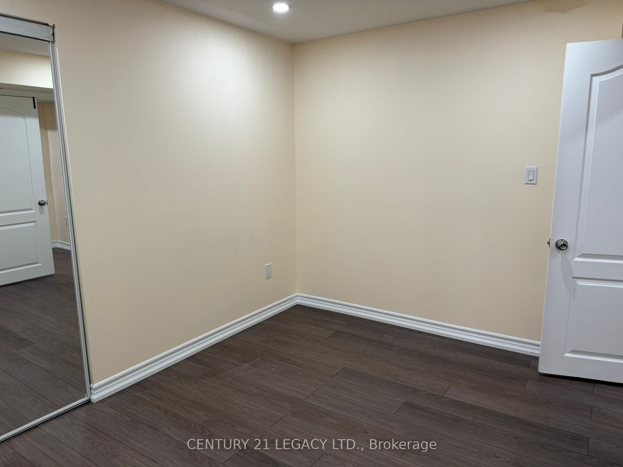 MLS #W12384700 image #10