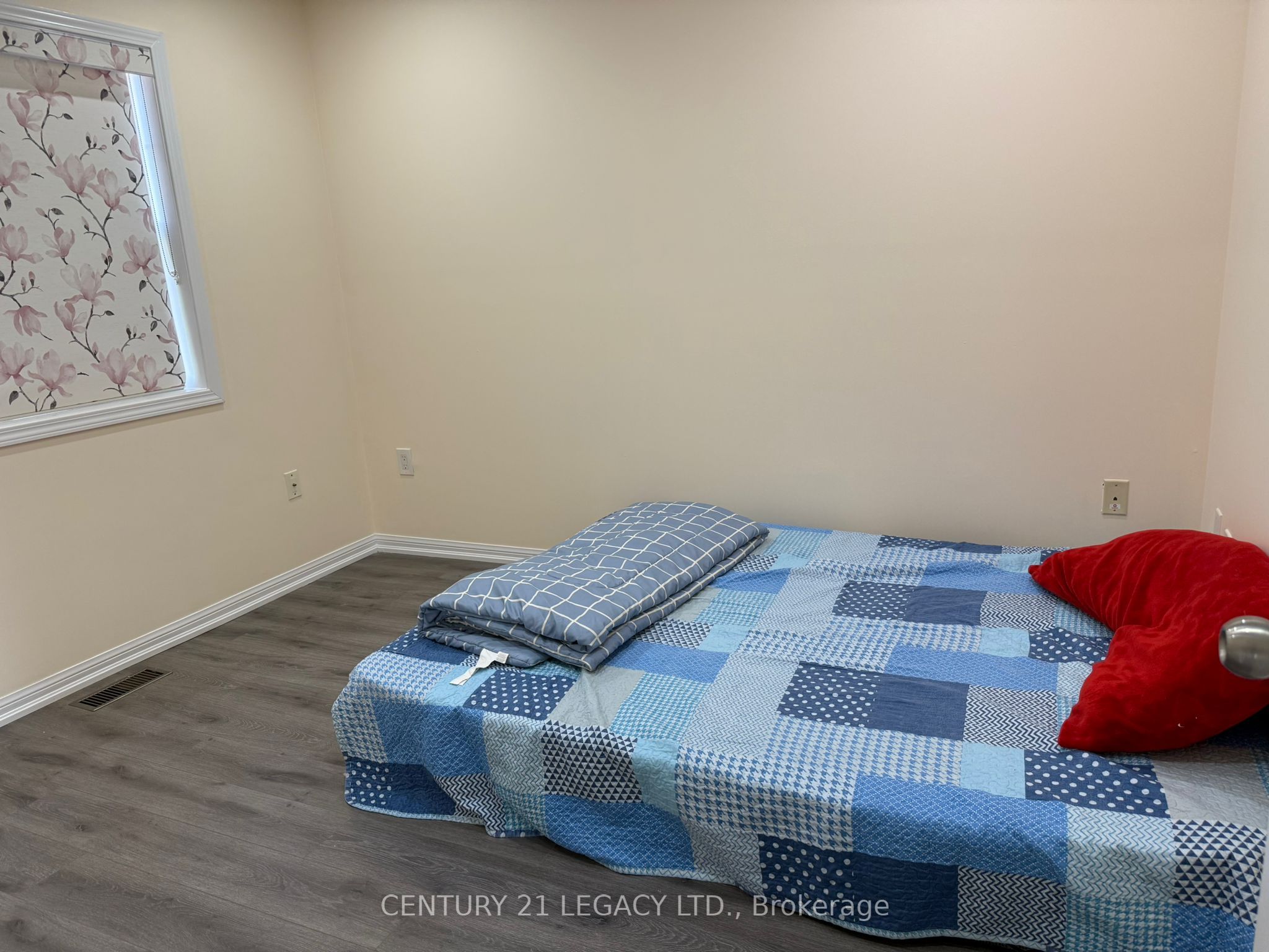 MLS #W12384700 image #6