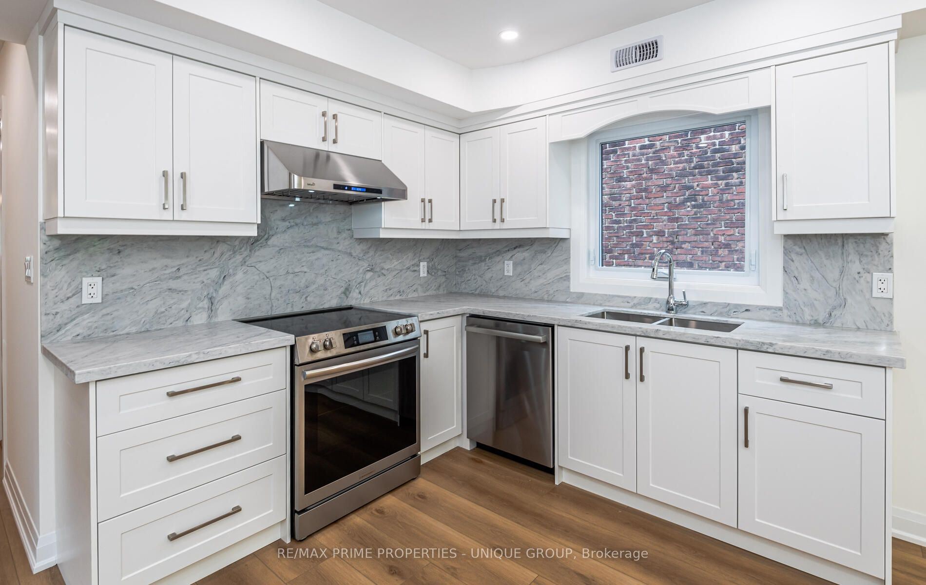 MLS #W12385003 image #8