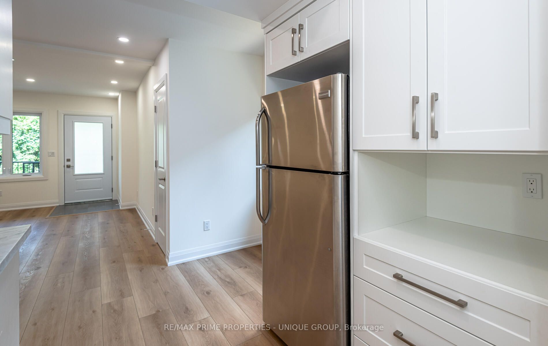 MLS #W12385003 image #9