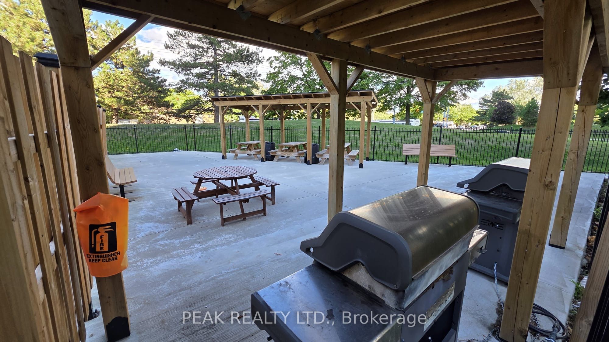 MLS #W12385112 image #15