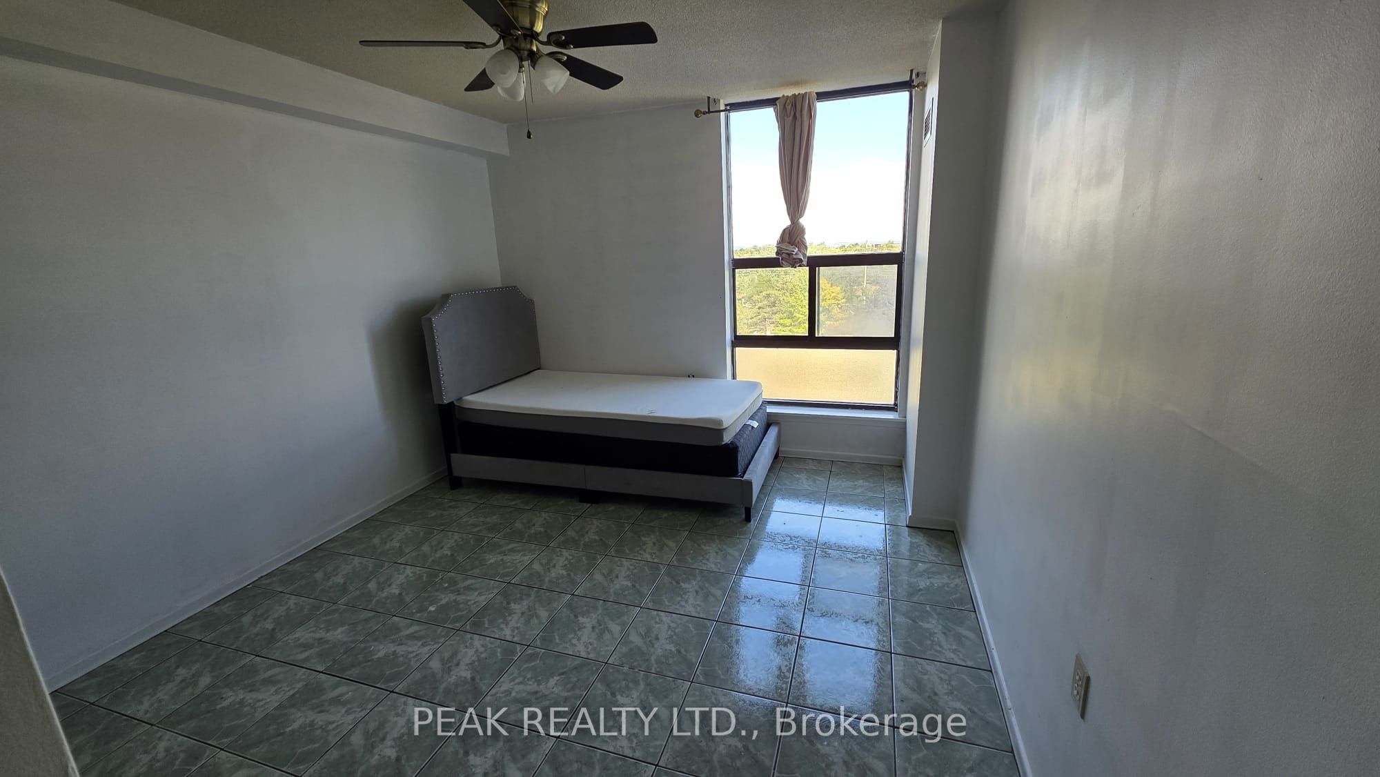 MLS #W12385112 image #7