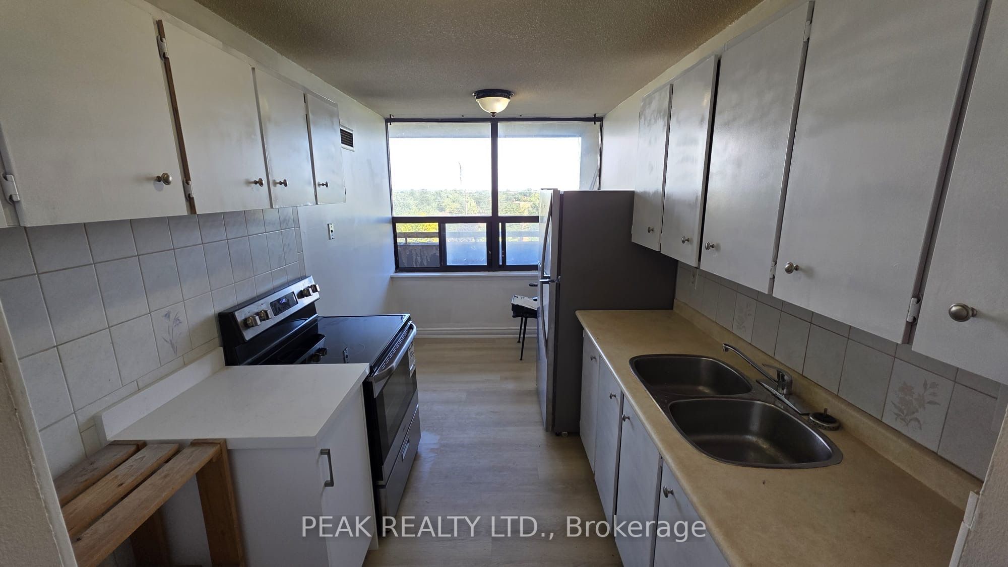 MLS #W12385112 image #8