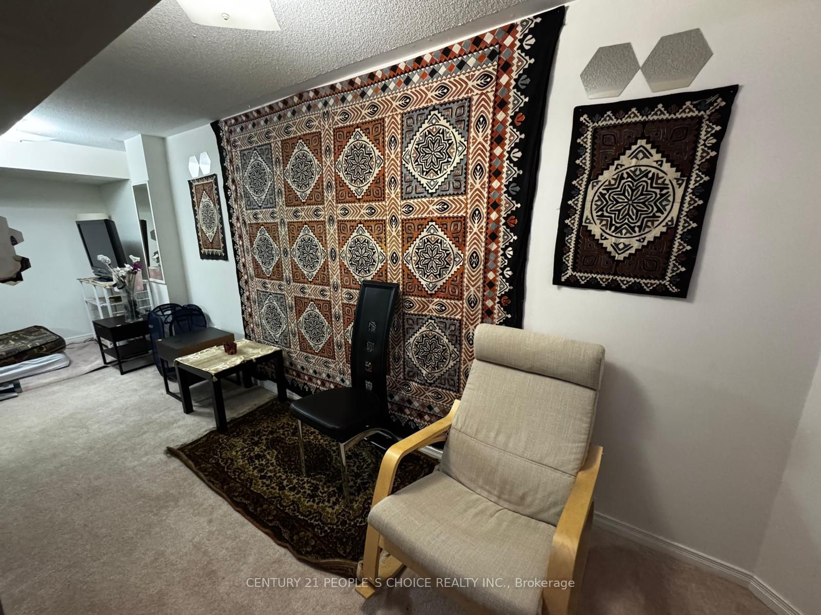 MLS #W12385144 image #4