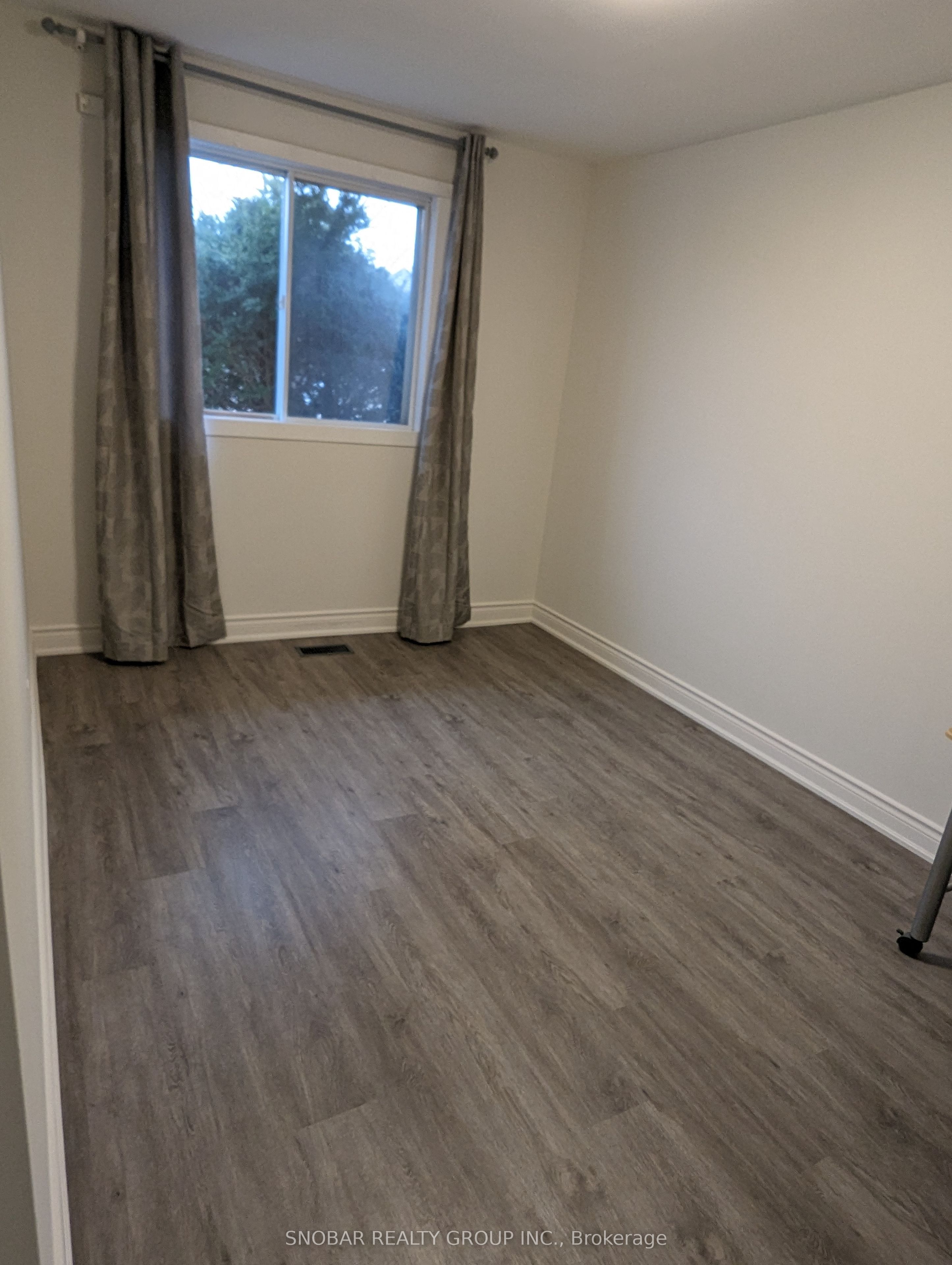 MLS #W12385355 image #11