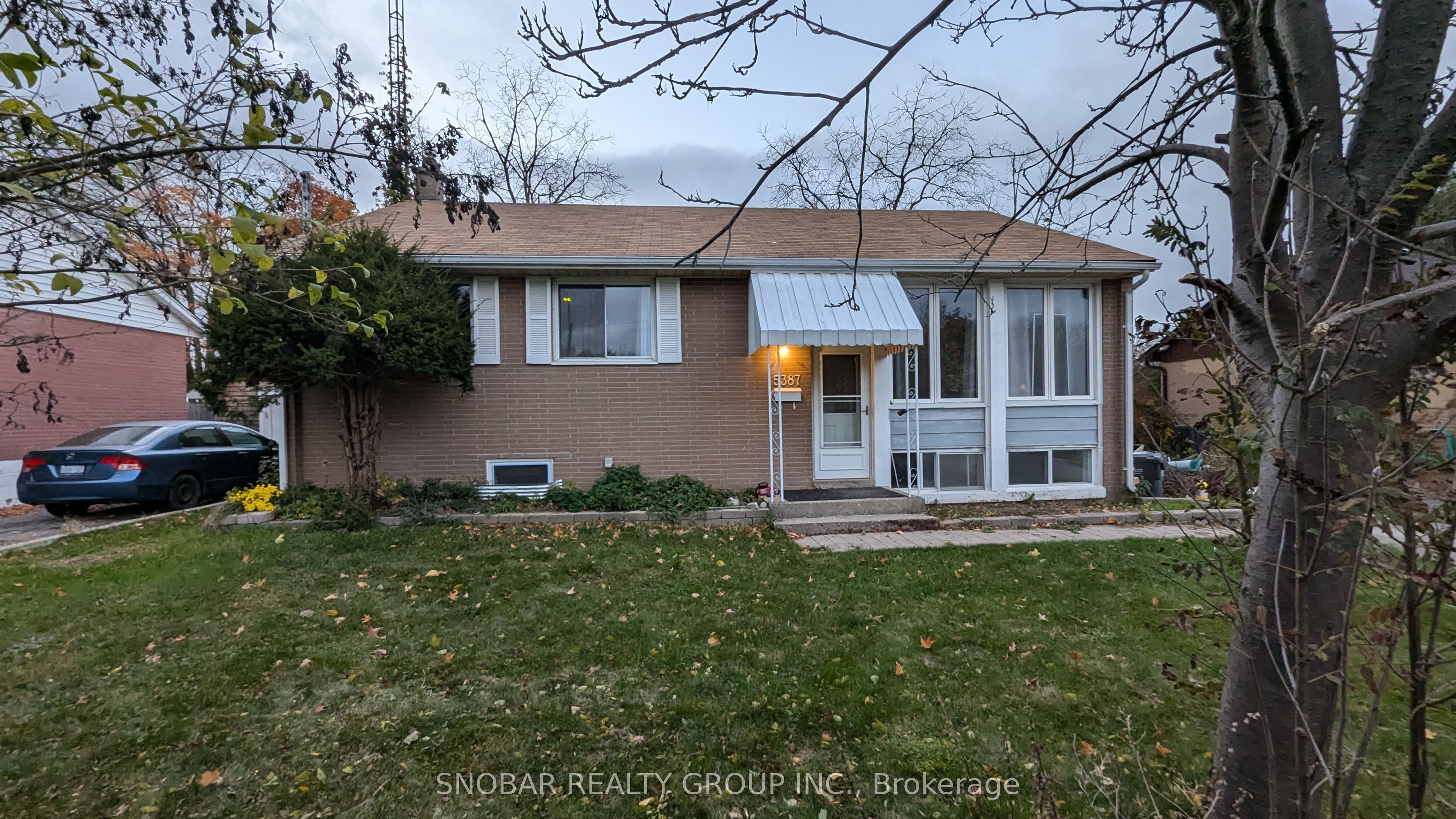 MLS #W12385355 image #2