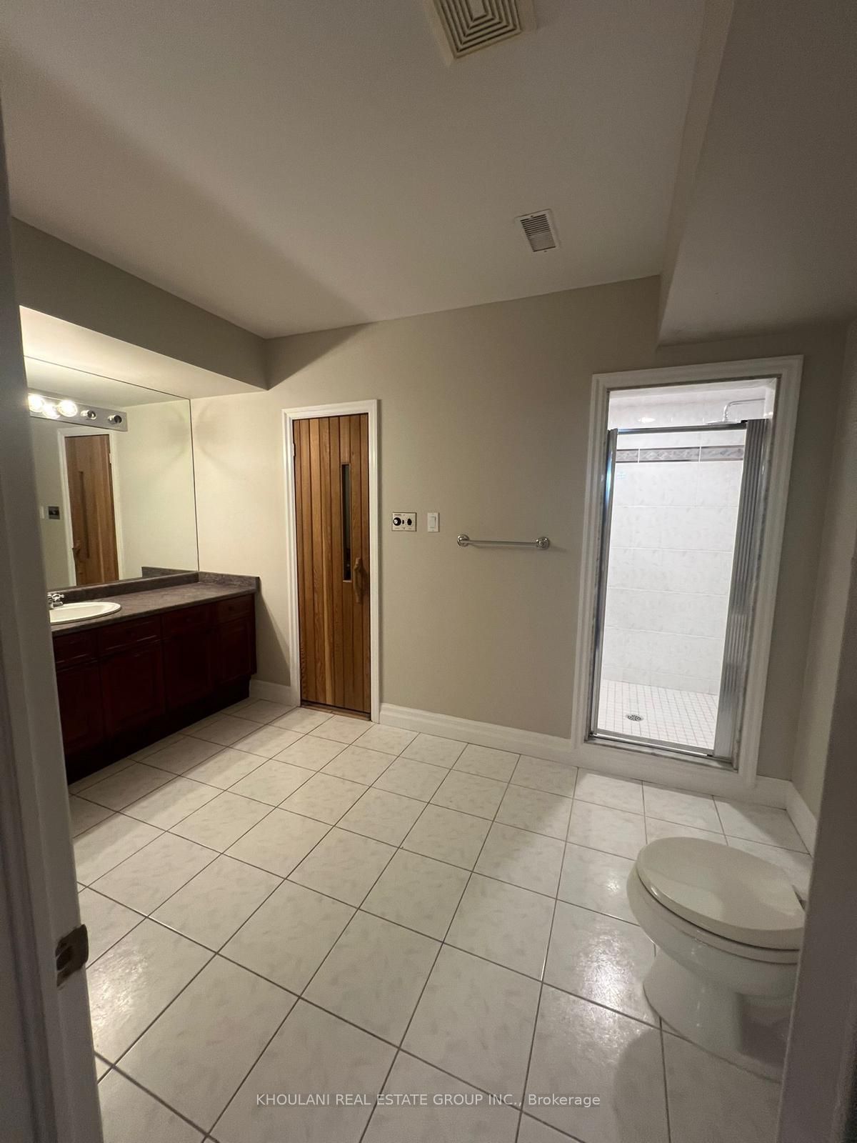 MLS #W12385357 image #11