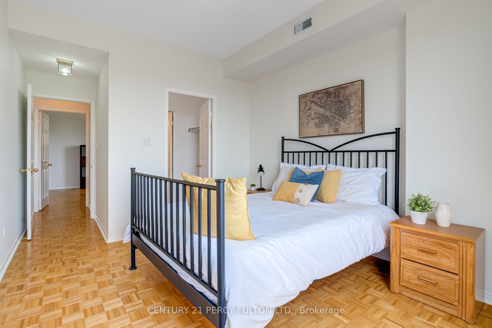 MLS #W12385376 image #23