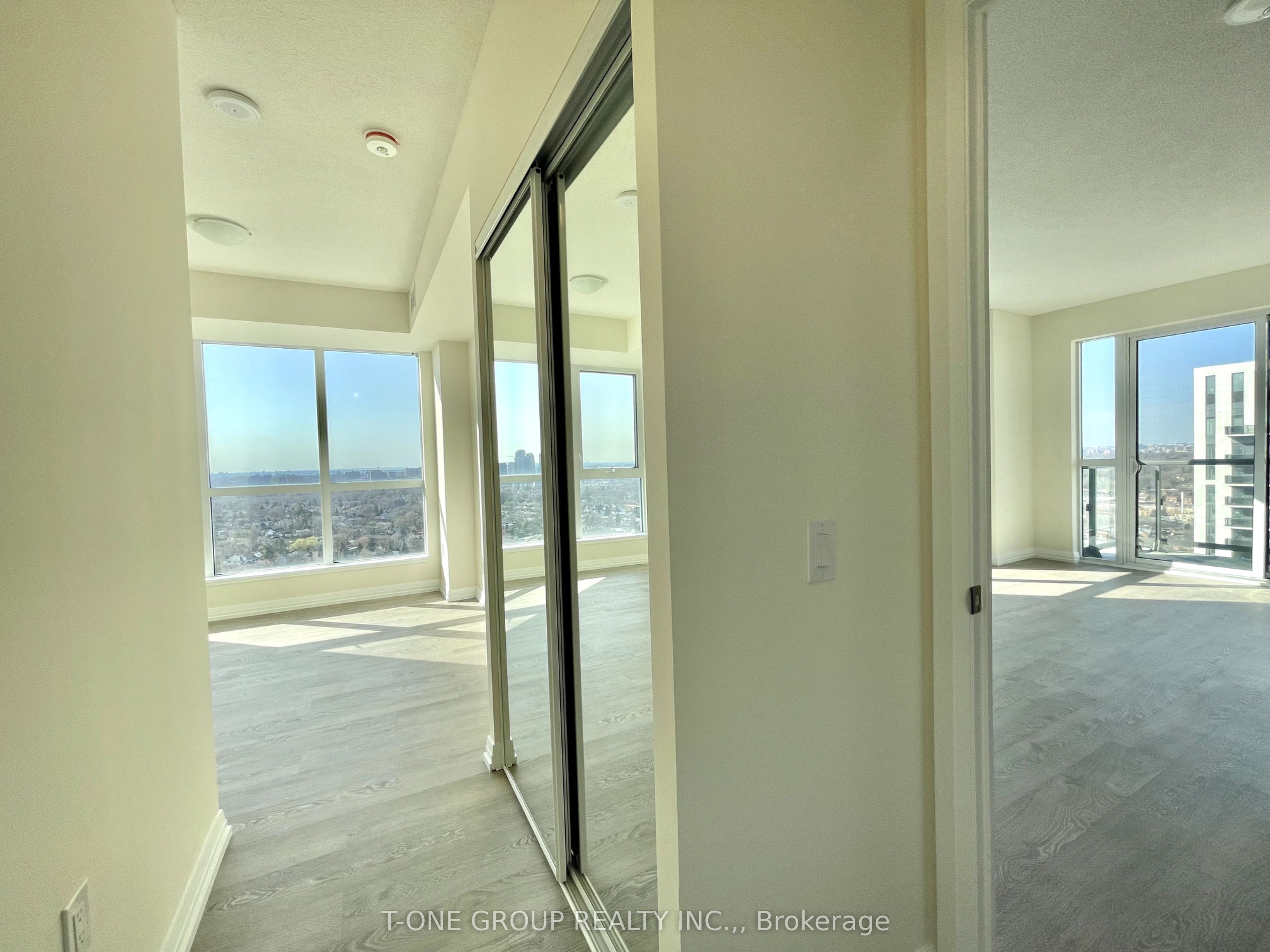 MLS #W12385424 image #5