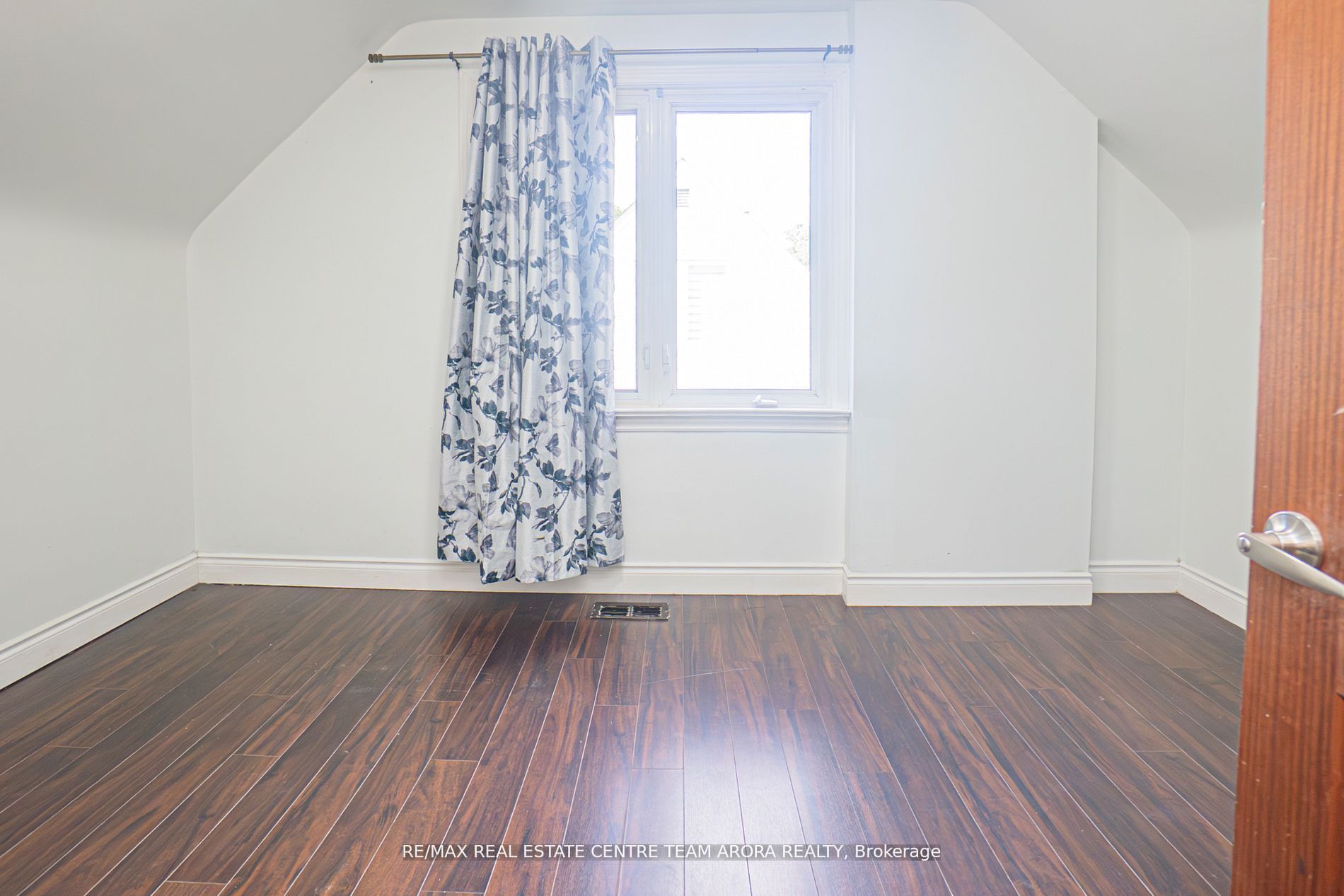 MLS #W12385535 image #15