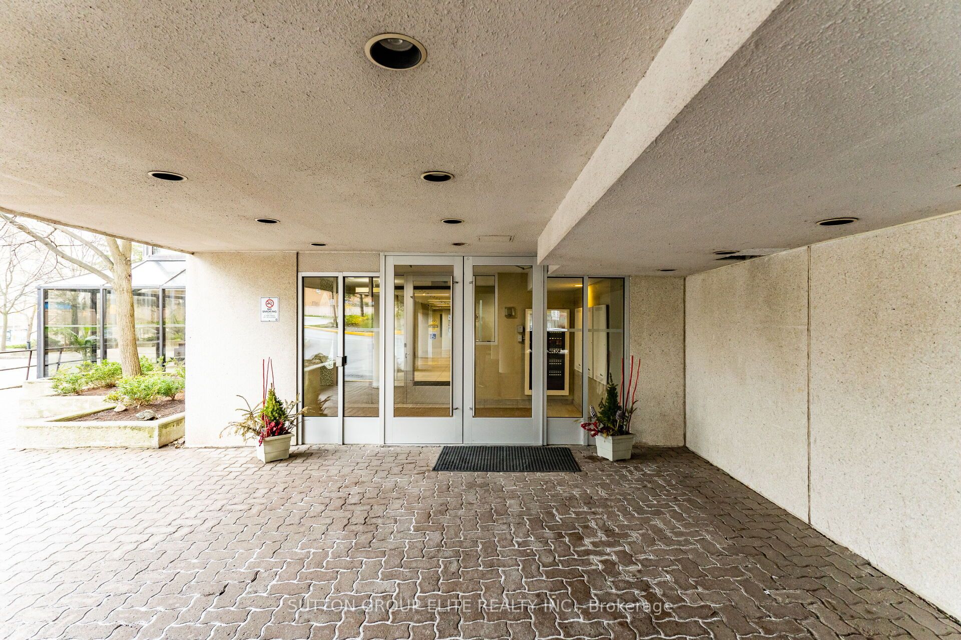 MLS #W12385632 image #3