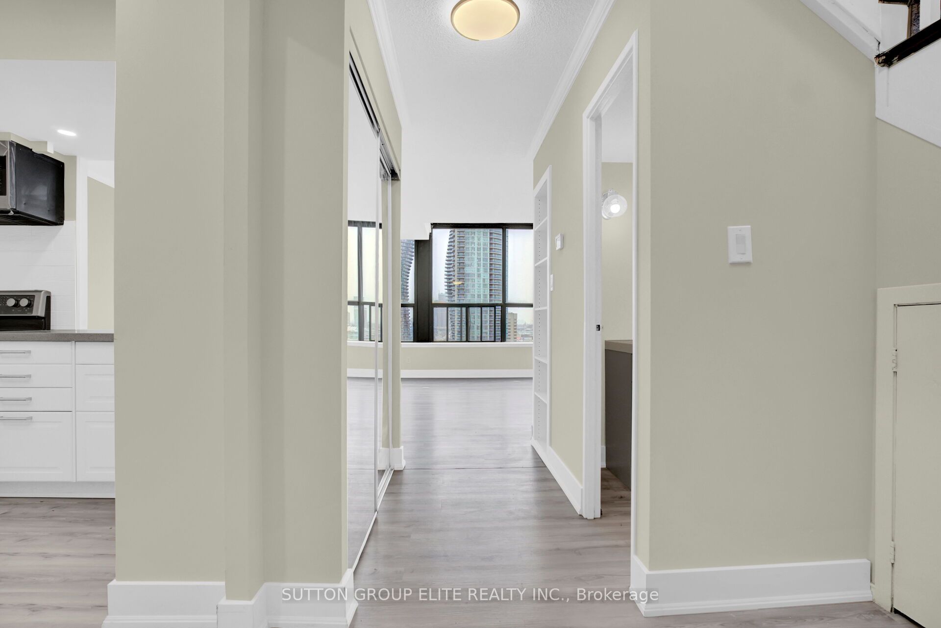 MLS #W12385632 image #8