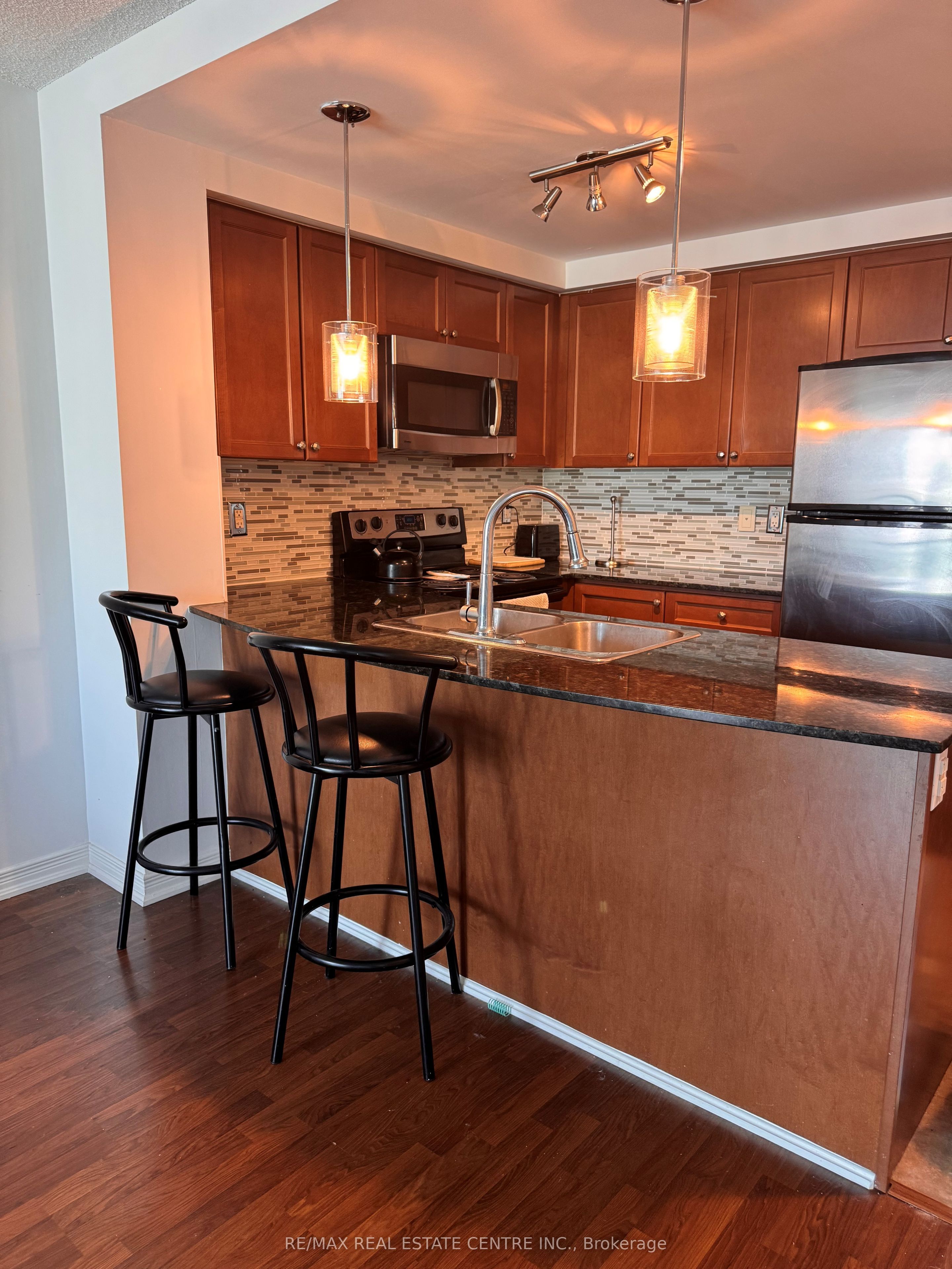 MLS #W12385748 image #5