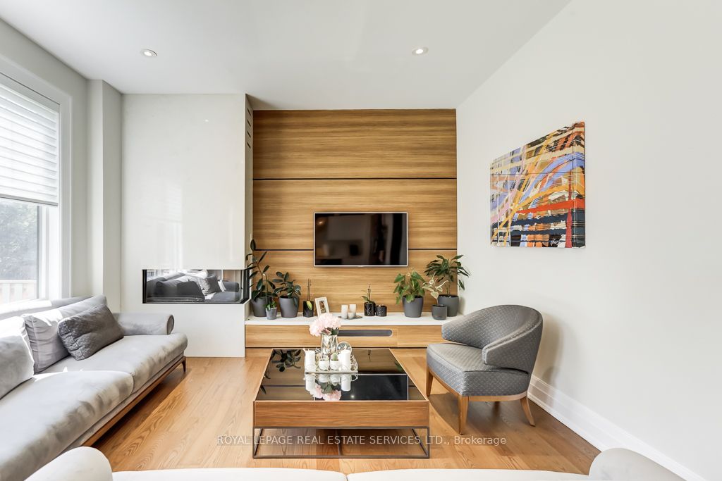 MLS #W12385859 image #12