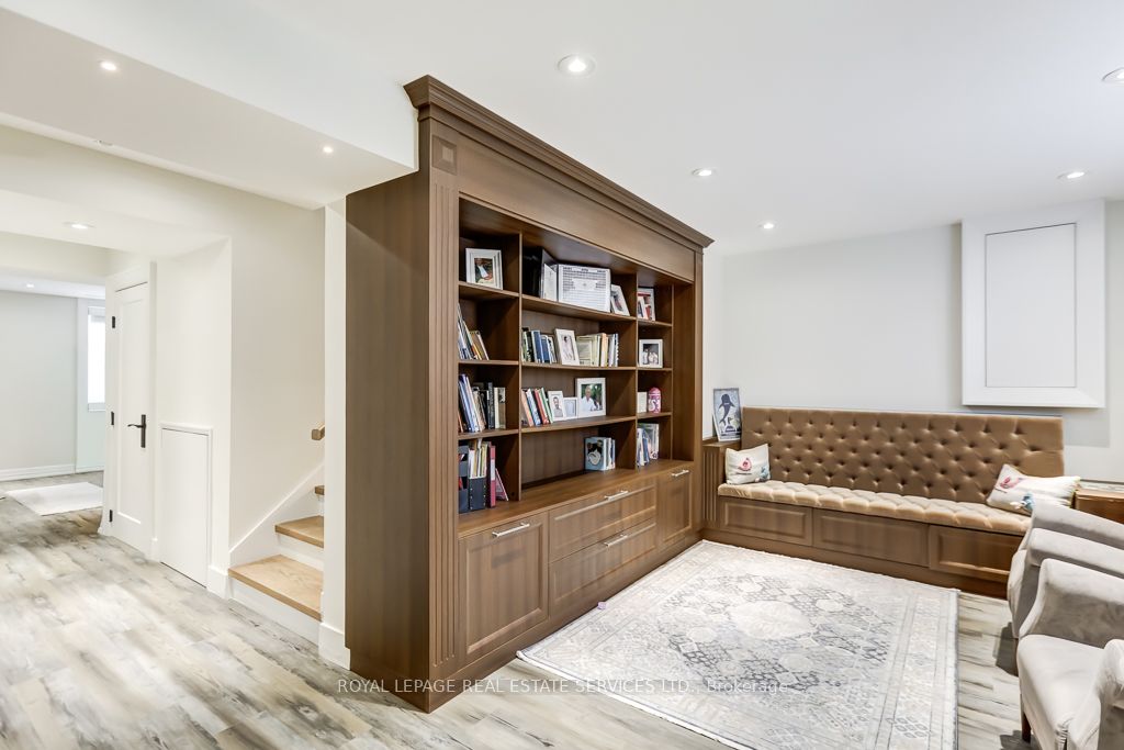 MLS #W12385859 image #28