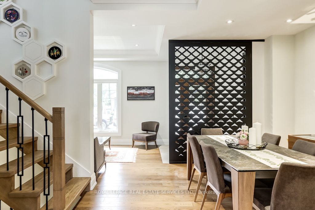 MLS #W12385859 image #5