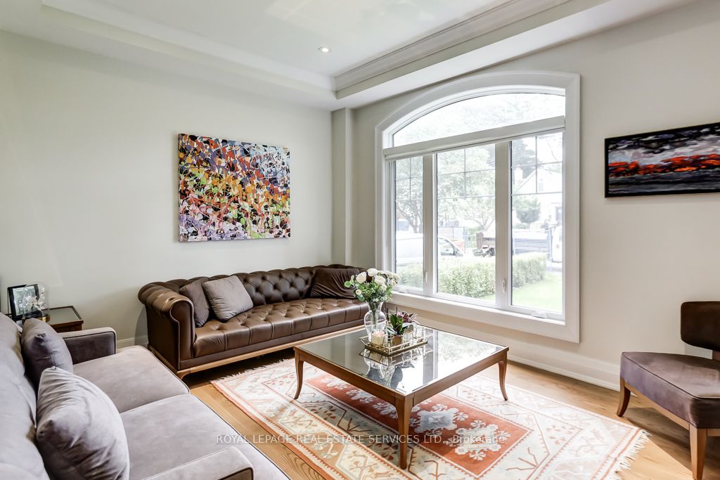 MLS #W12385859 image #8