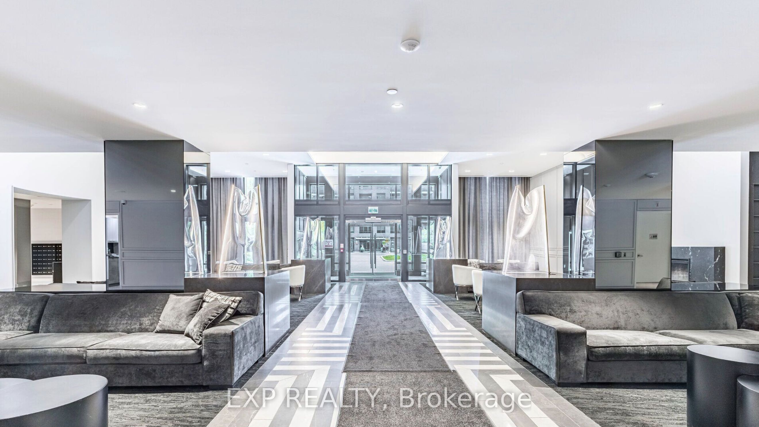 MLS #W12385932 image #1