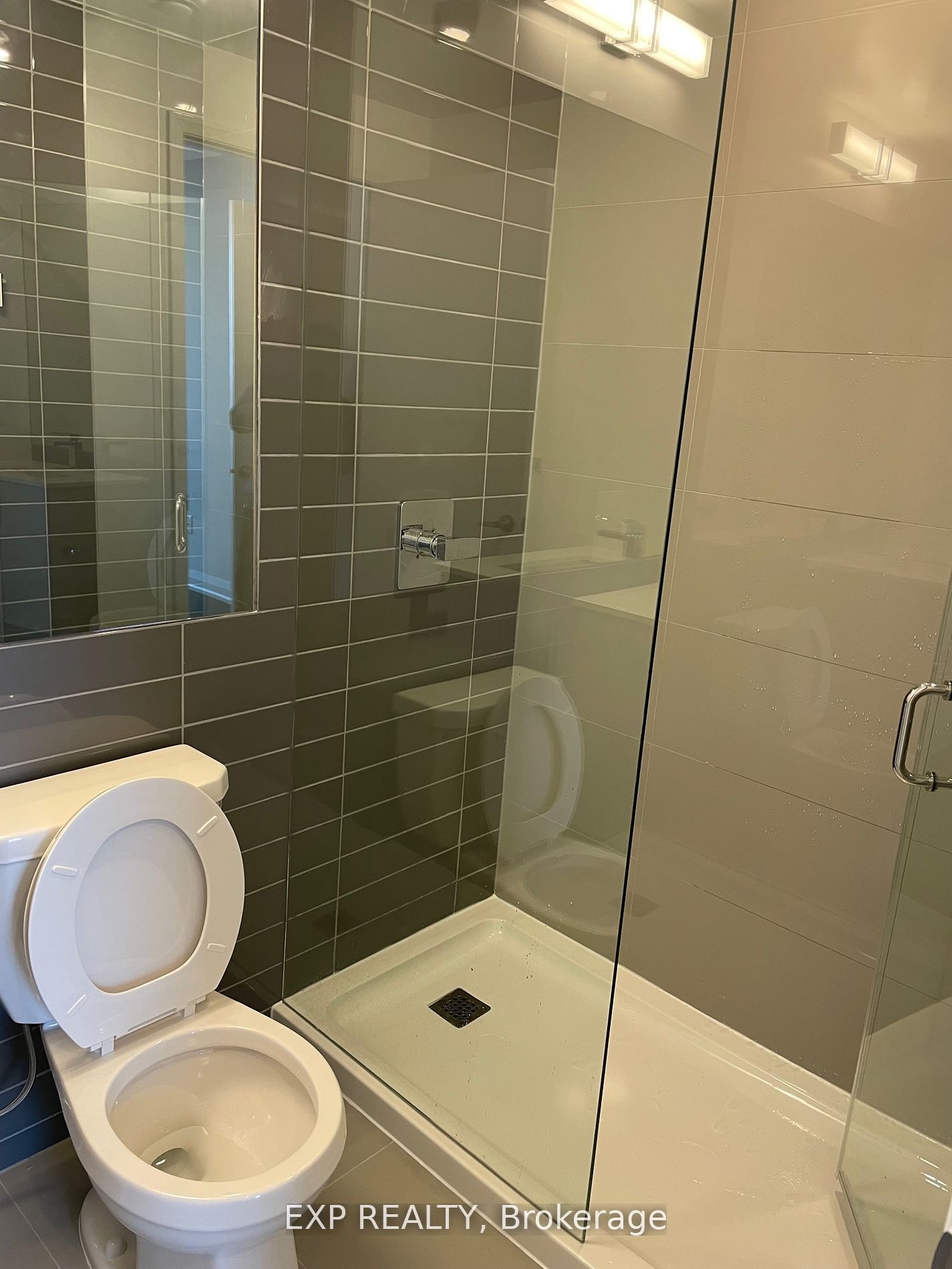 MLS #W12385932 image #11