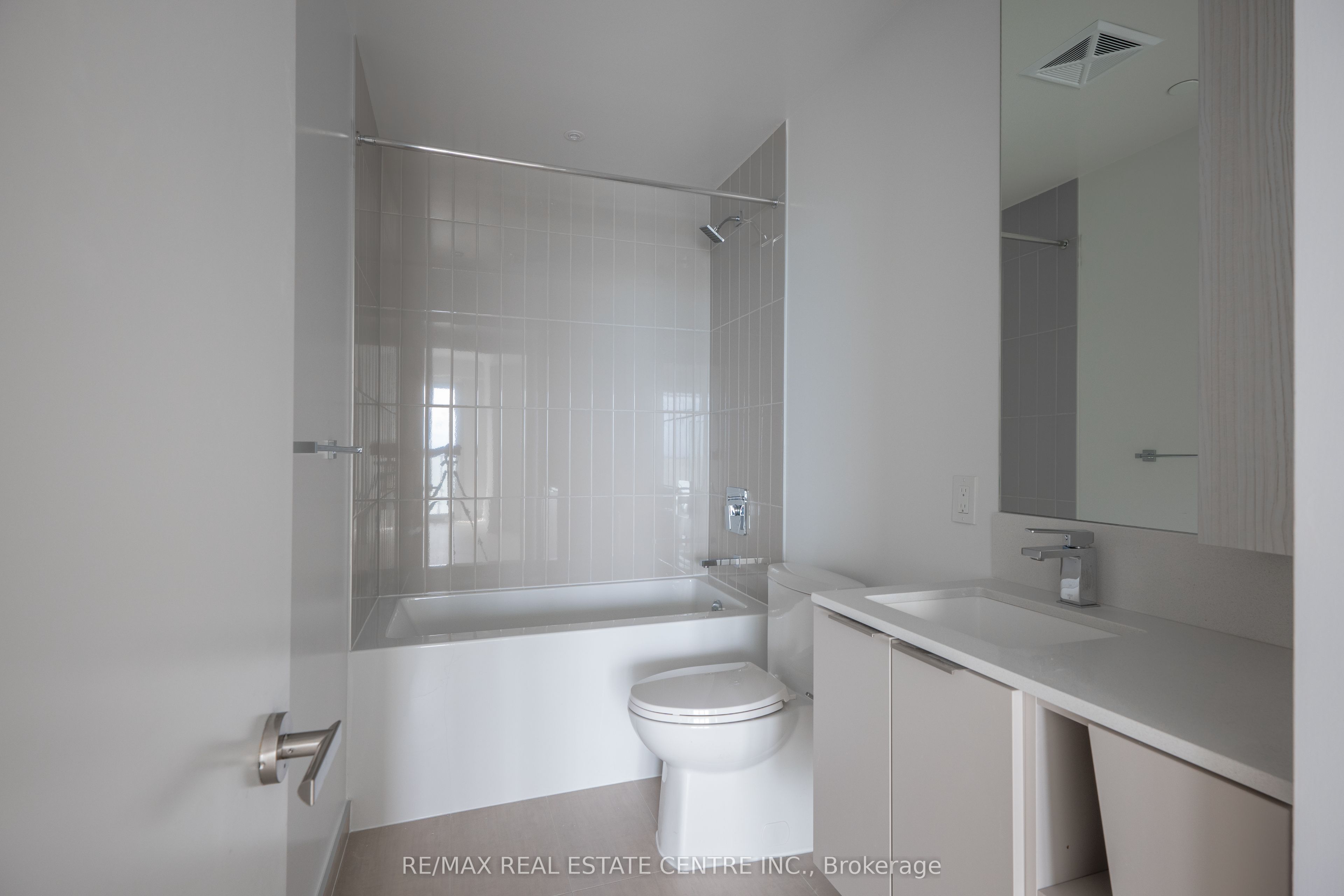 MLS #W12385963 image #16