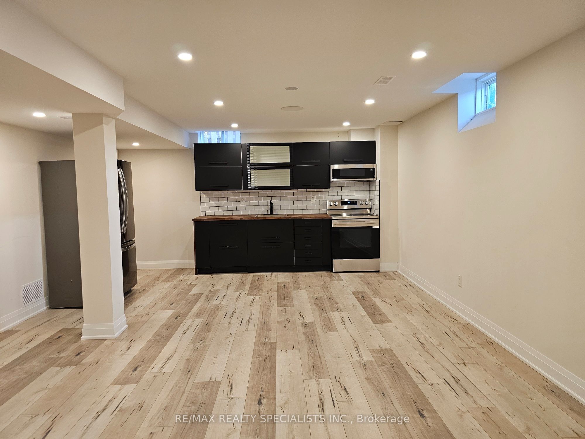 MLS #W12386039 image #8