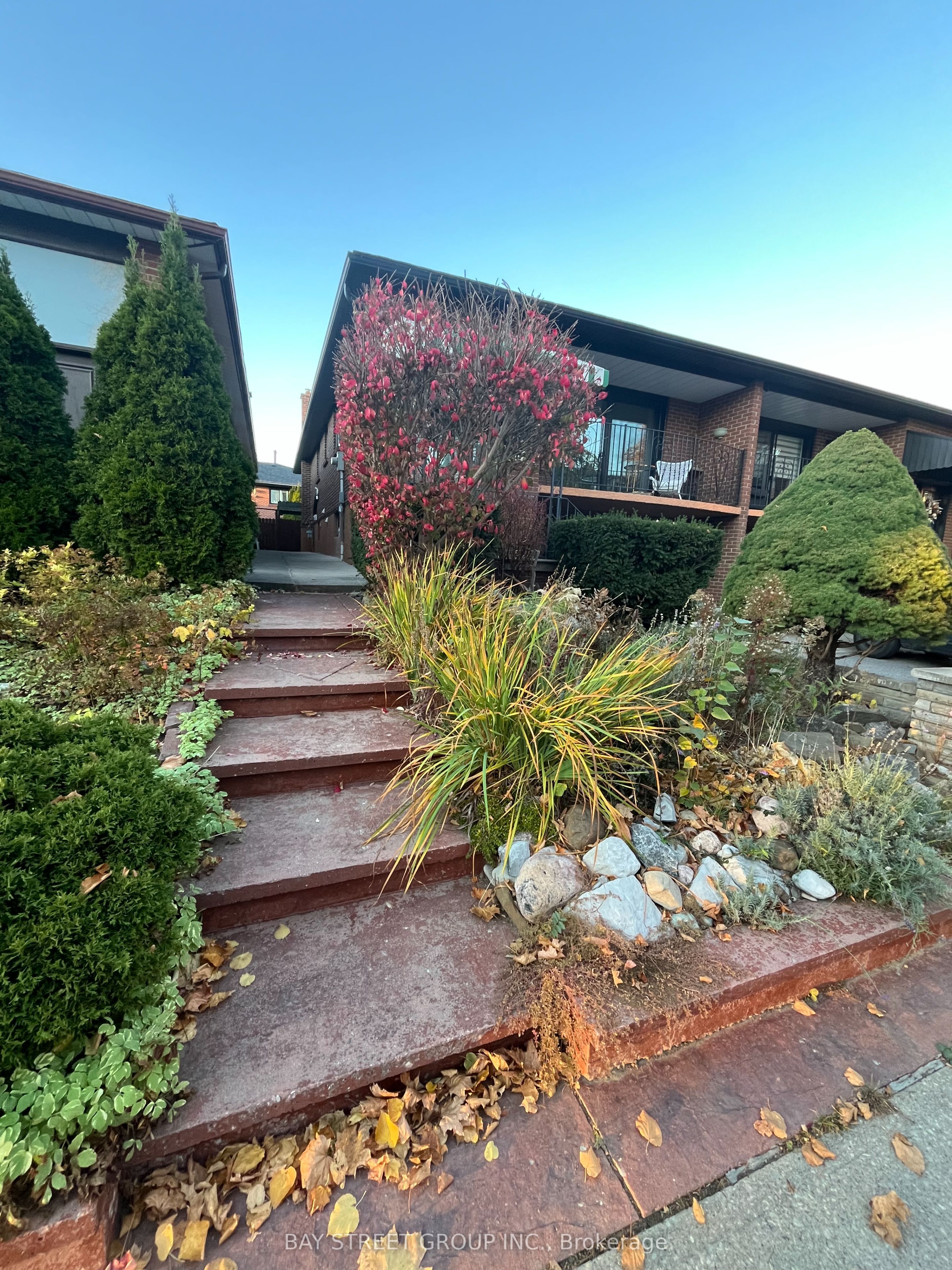 MLS #W12386142 image #1