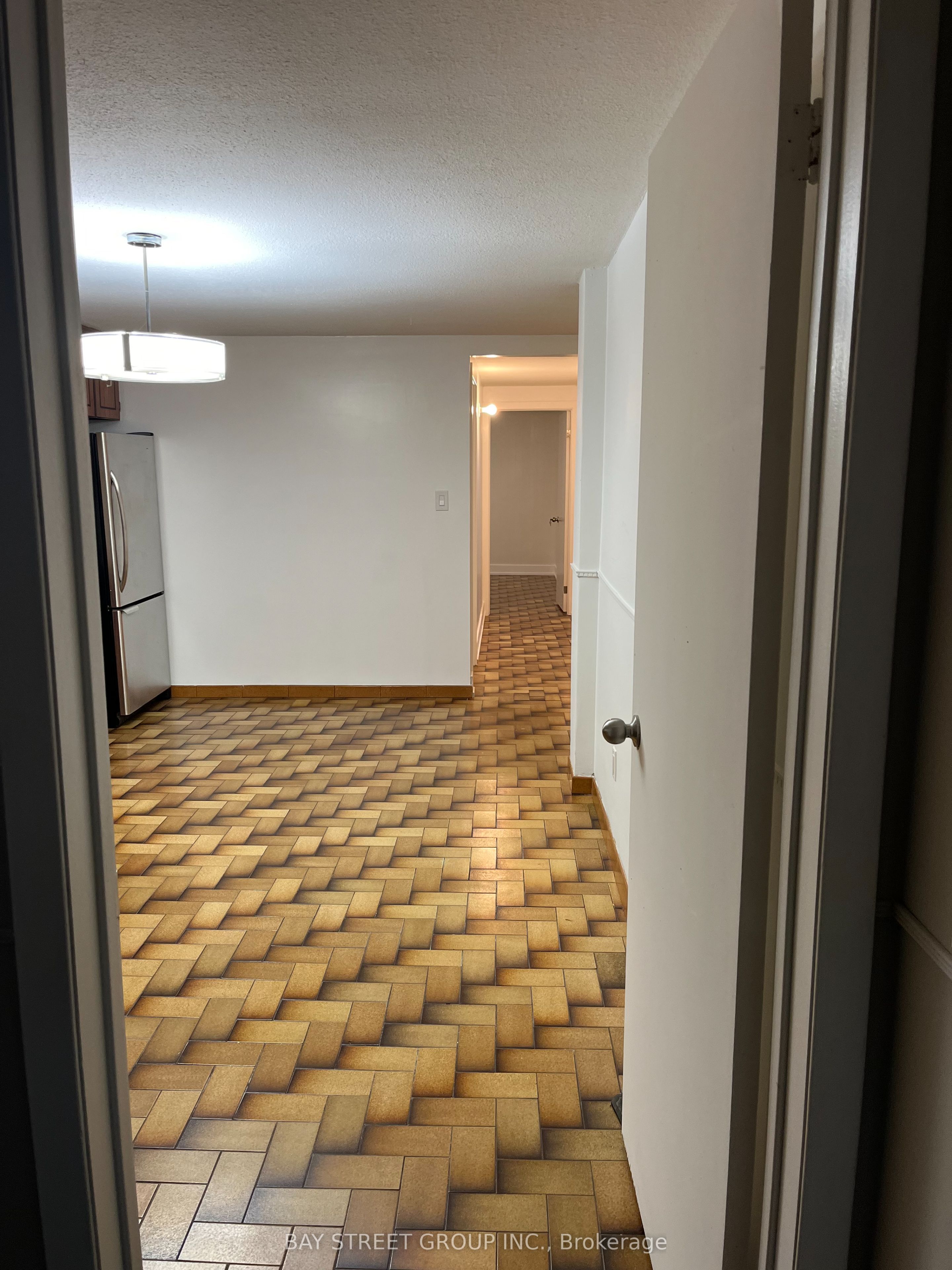 MLS #W12386142 image #4