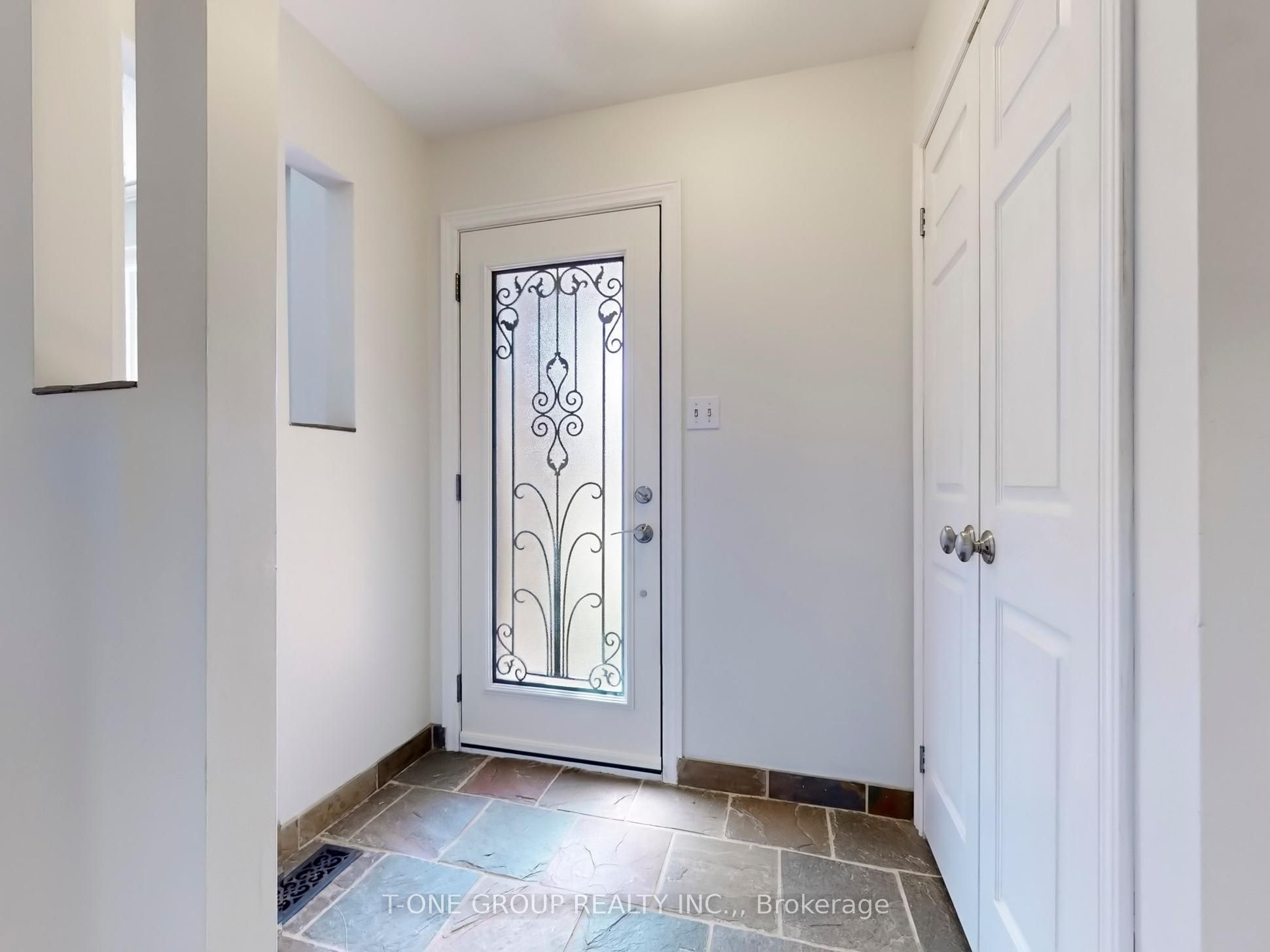 MLS #W12386212 image #2