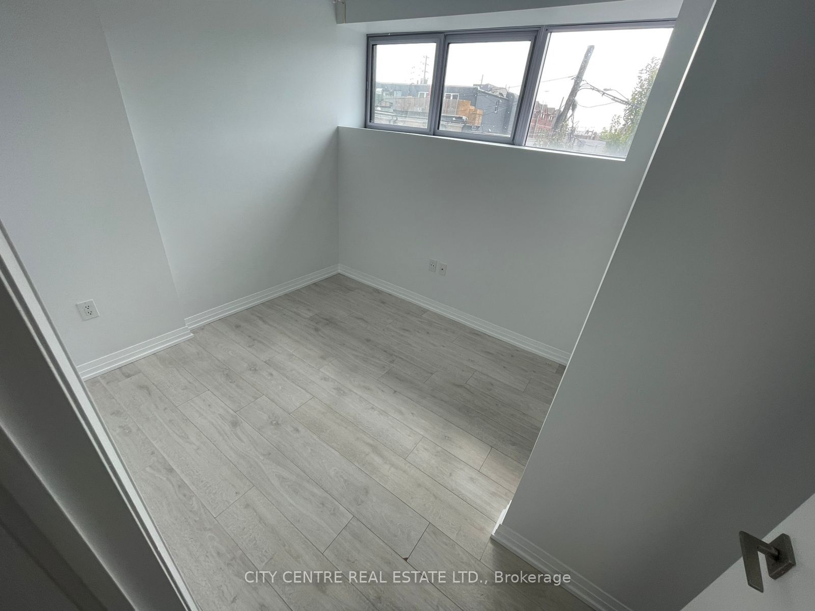 MLS #W12386542 image #12