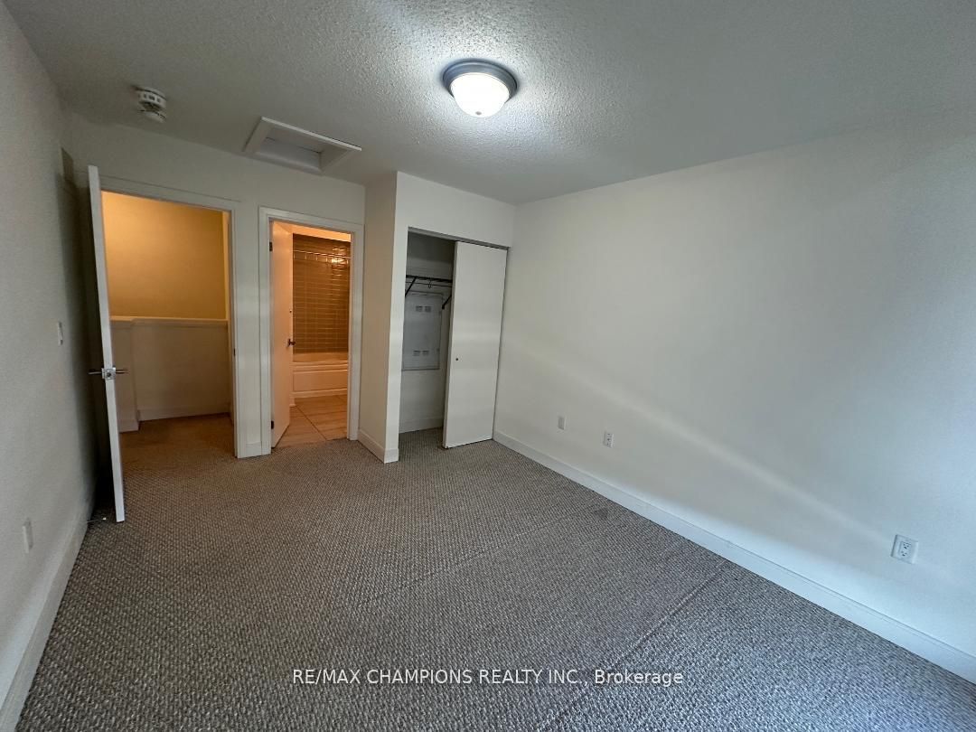 MLS #W12386665 image #12