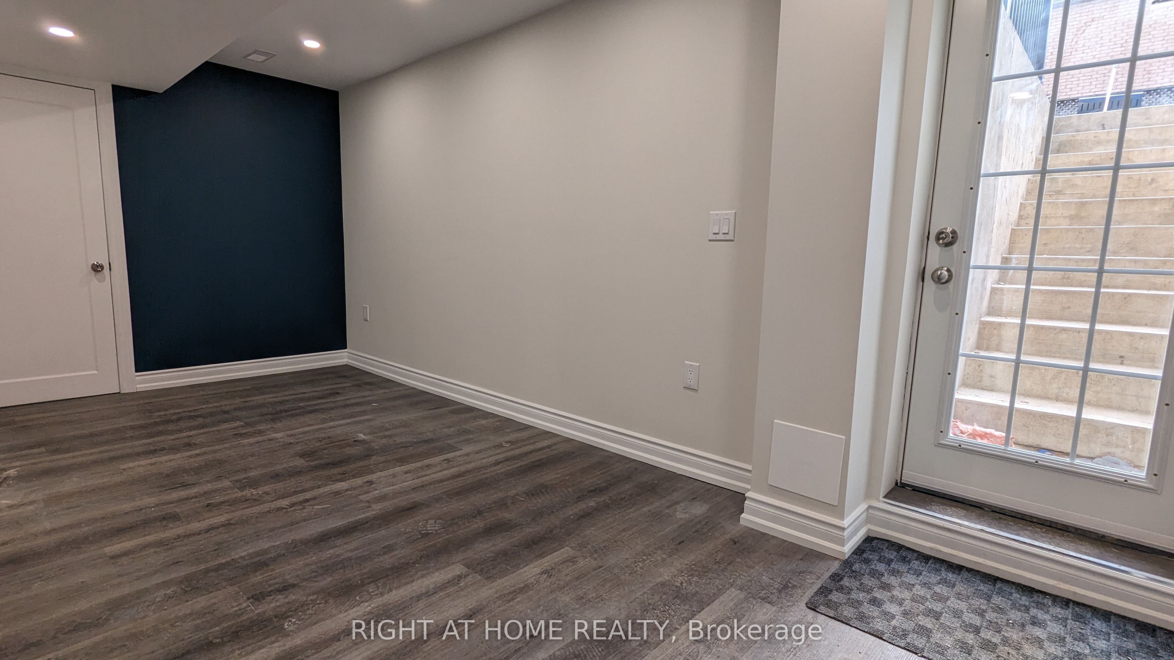 MLS #W12386711 image #3