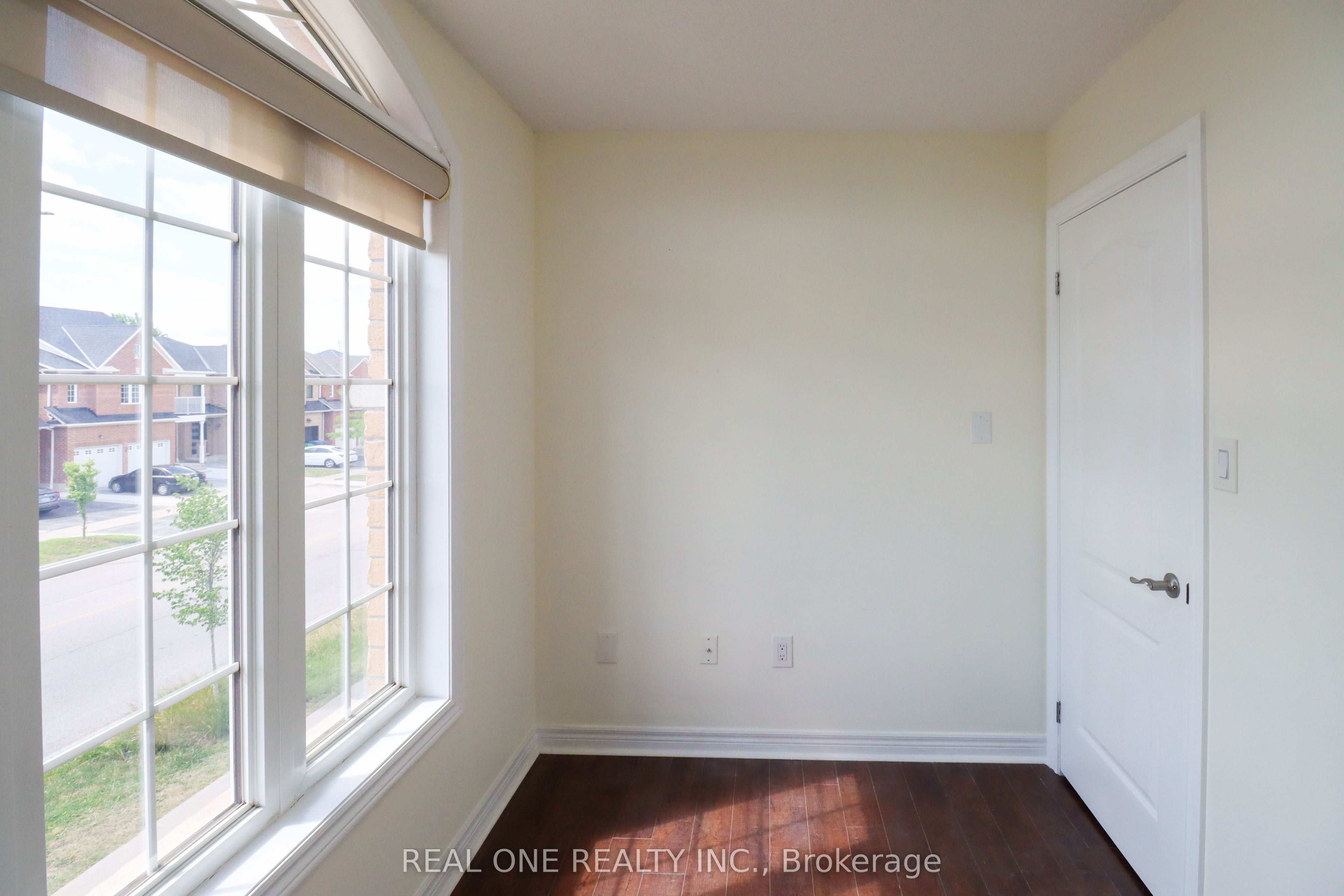 MLS #W12386836 image #27