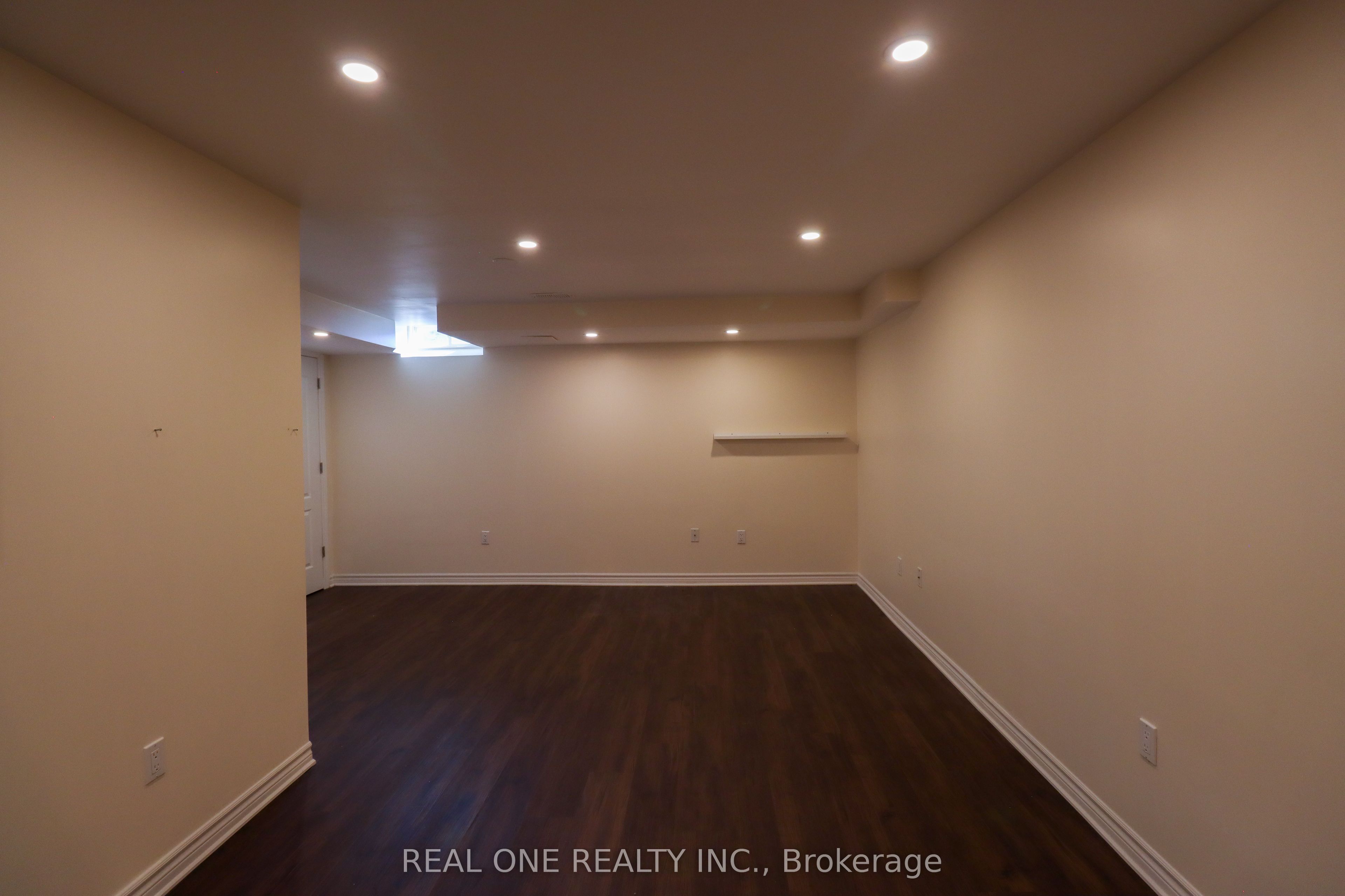 MLS #W12386836 image #33