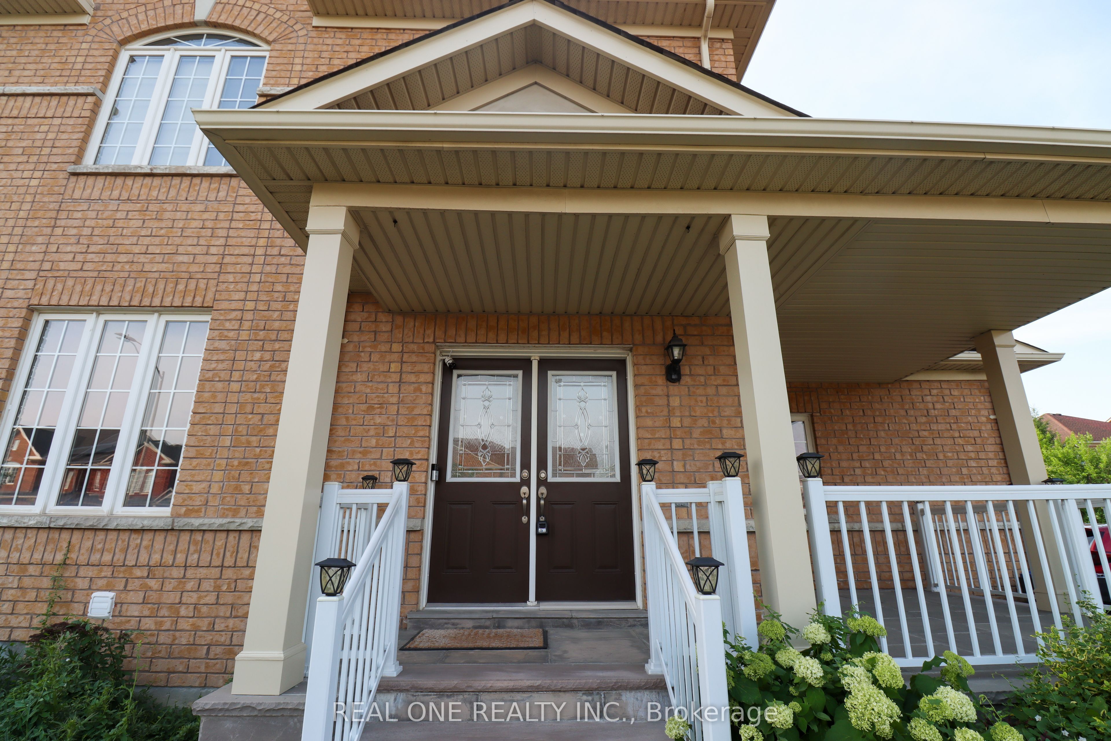 MLS #W12386836 image #4