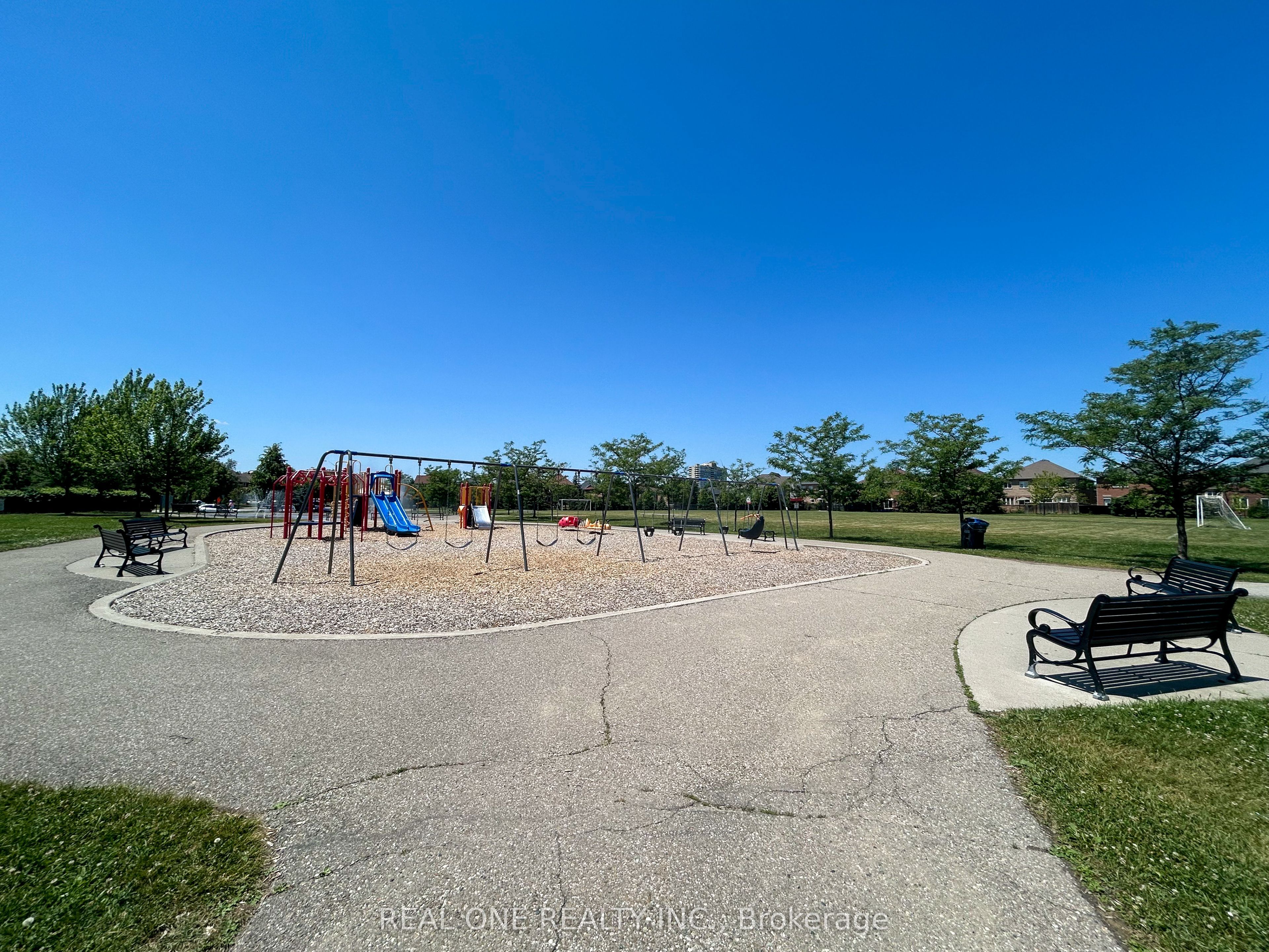 MLS #W12386836 image #43