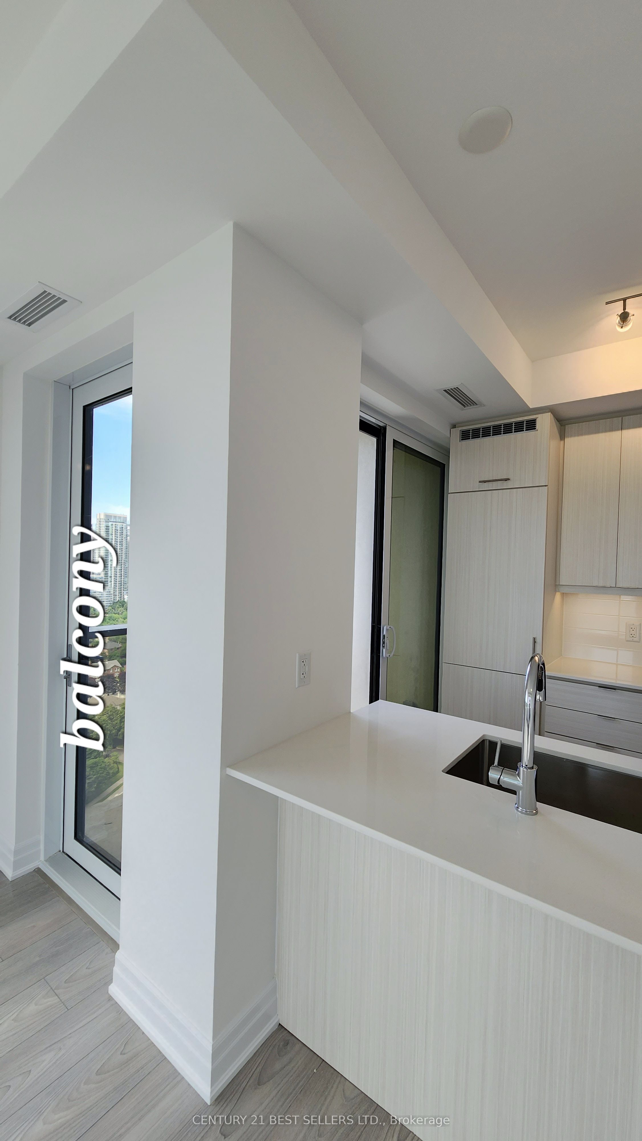 MLS #W12386917 image #10