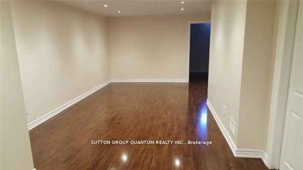 MLS #W12386980 image #1