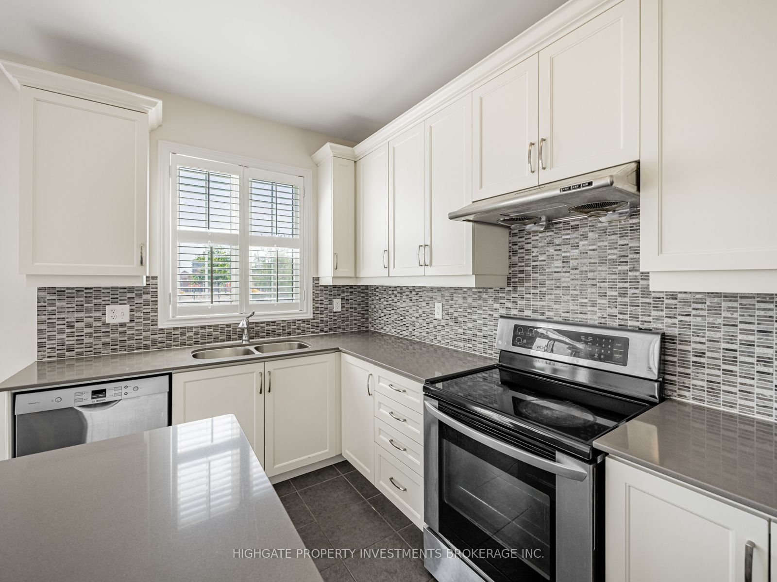 MLS #W12387049 image #10