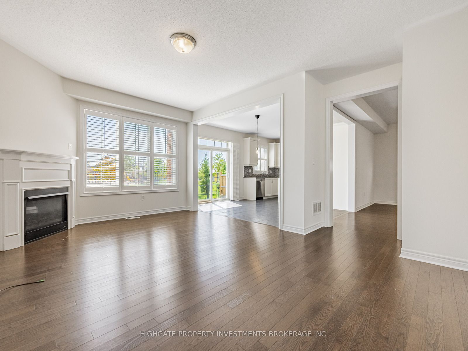 MLS #W12387049 image #12