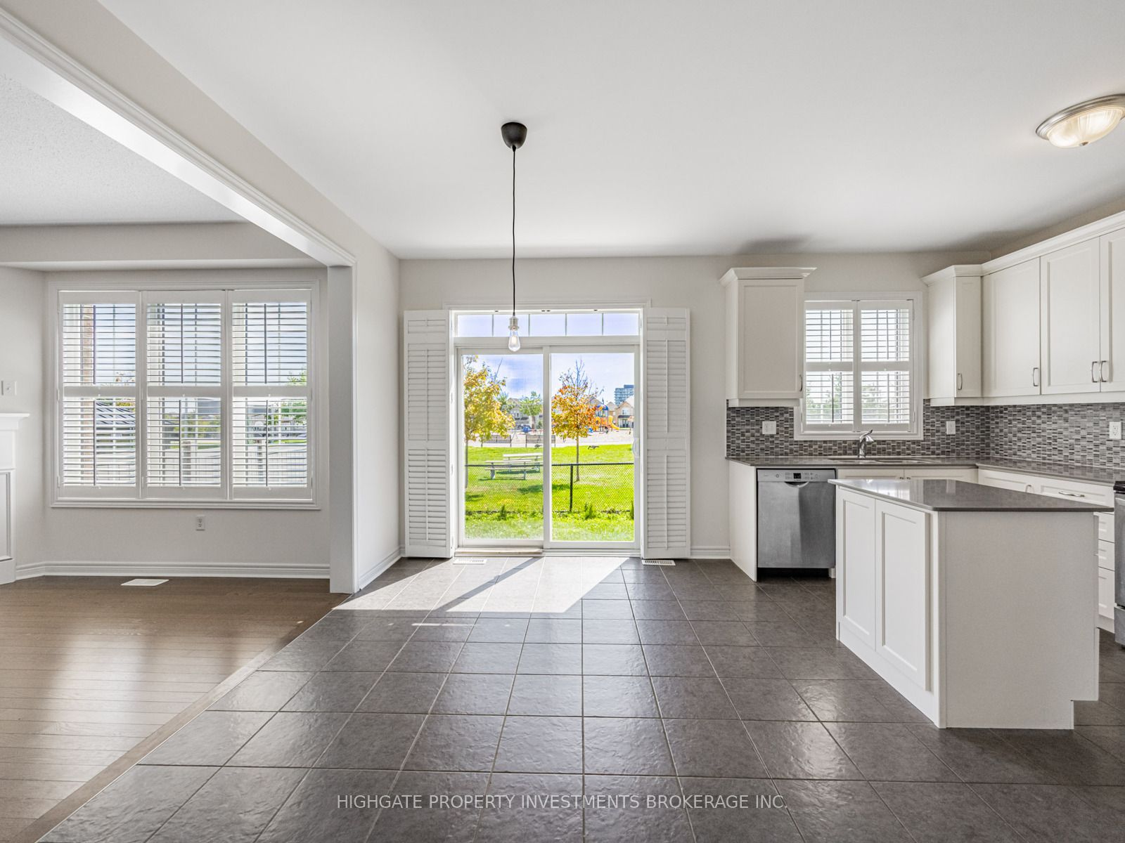 MLS #W12387049 image #7