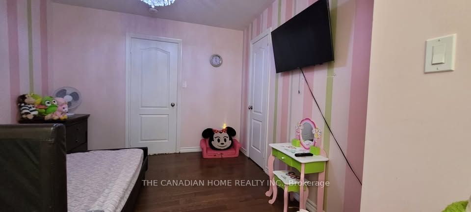 MLS #W12387077 image #14