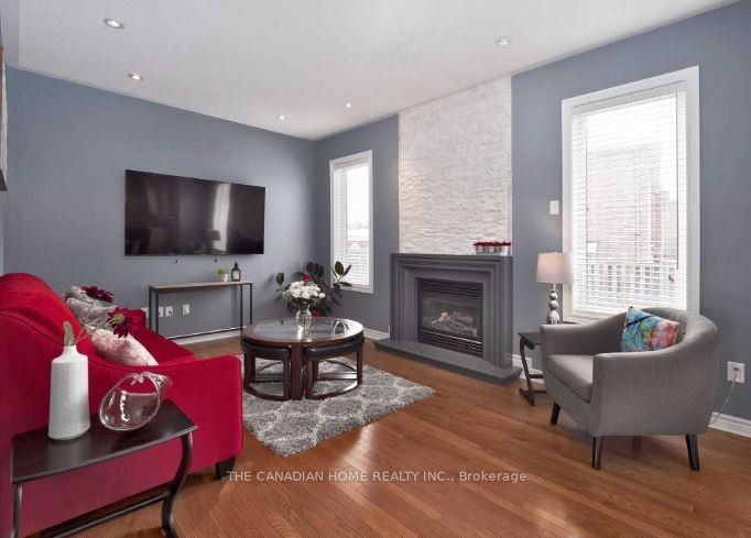 MLS #W12387077 image #3